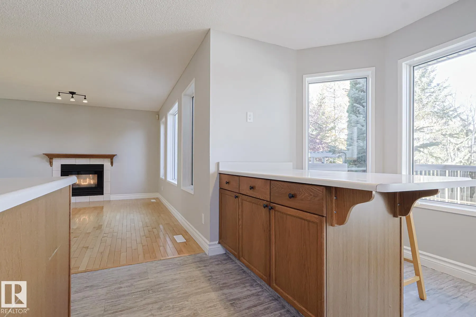 11 HIGH PARK Close