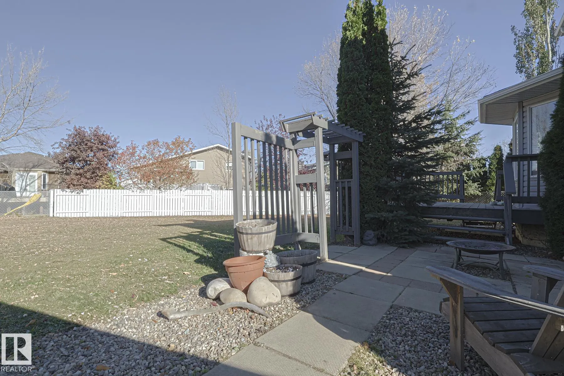 11 HIGH PARK Close