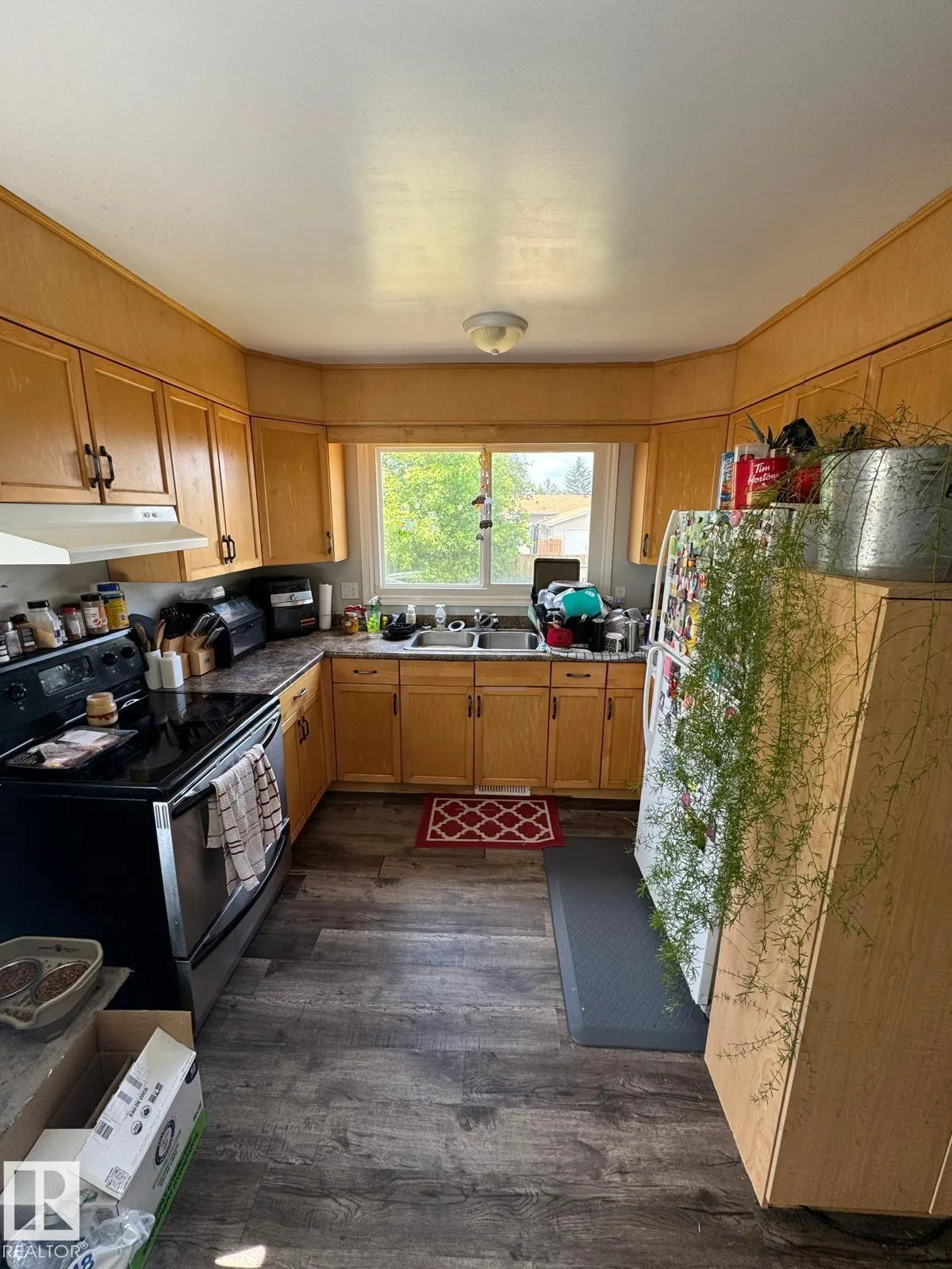 1504 62 Street