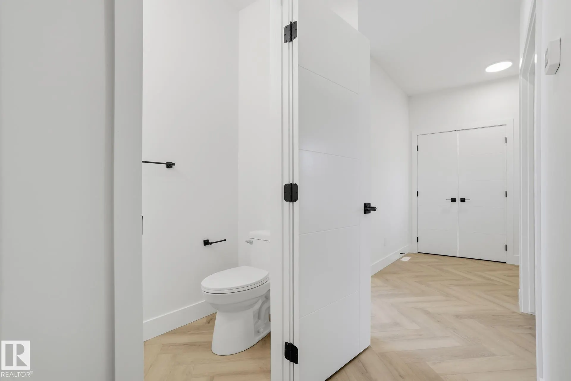 66 Hemingway Crescent