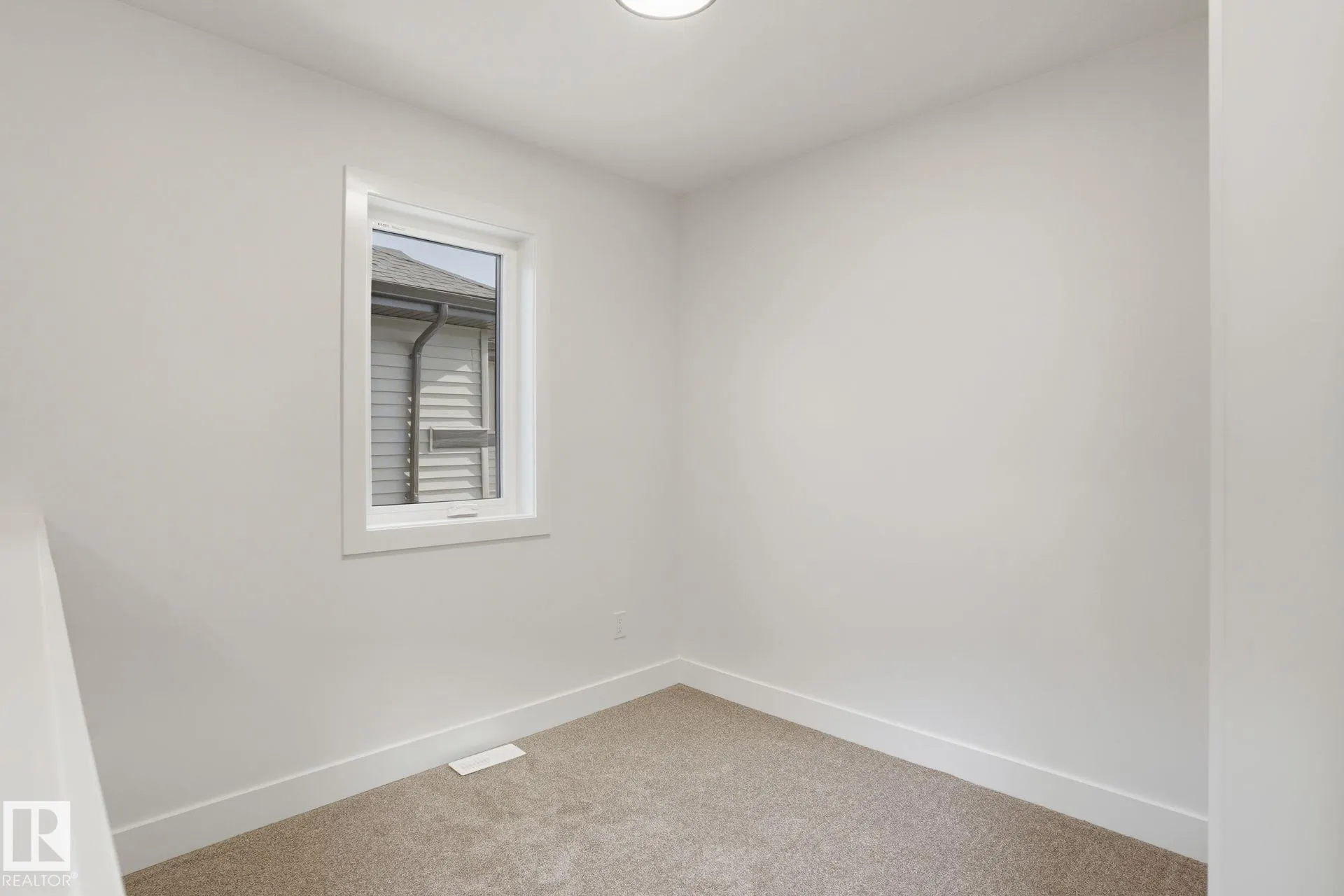 116 Spring Link