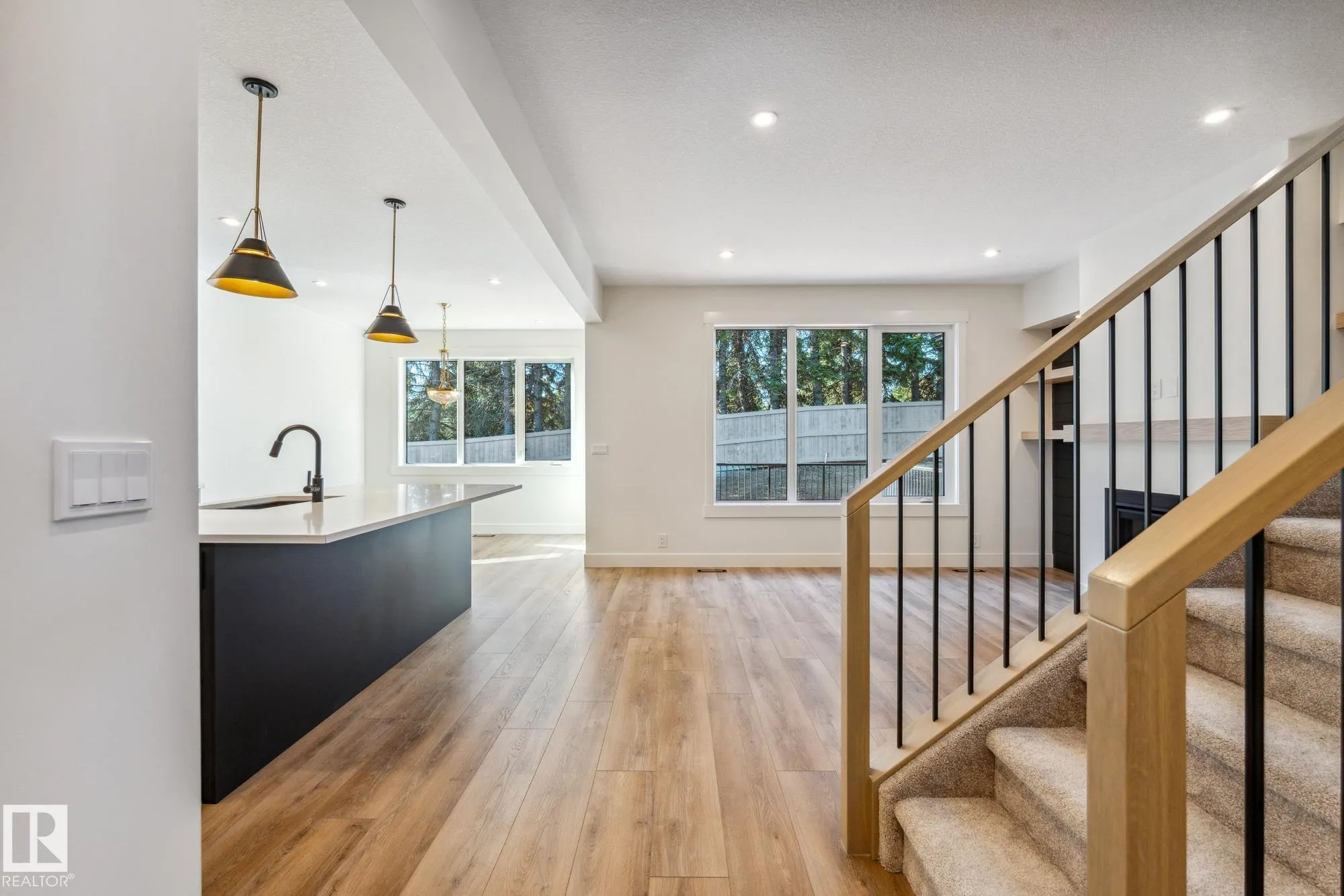 57 Newbury Ci