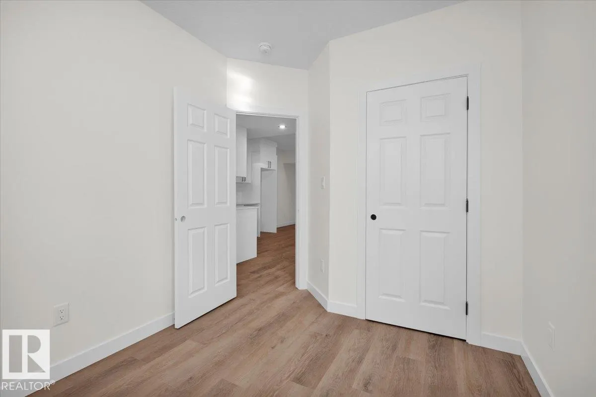 227 DEER VALLEY Drive