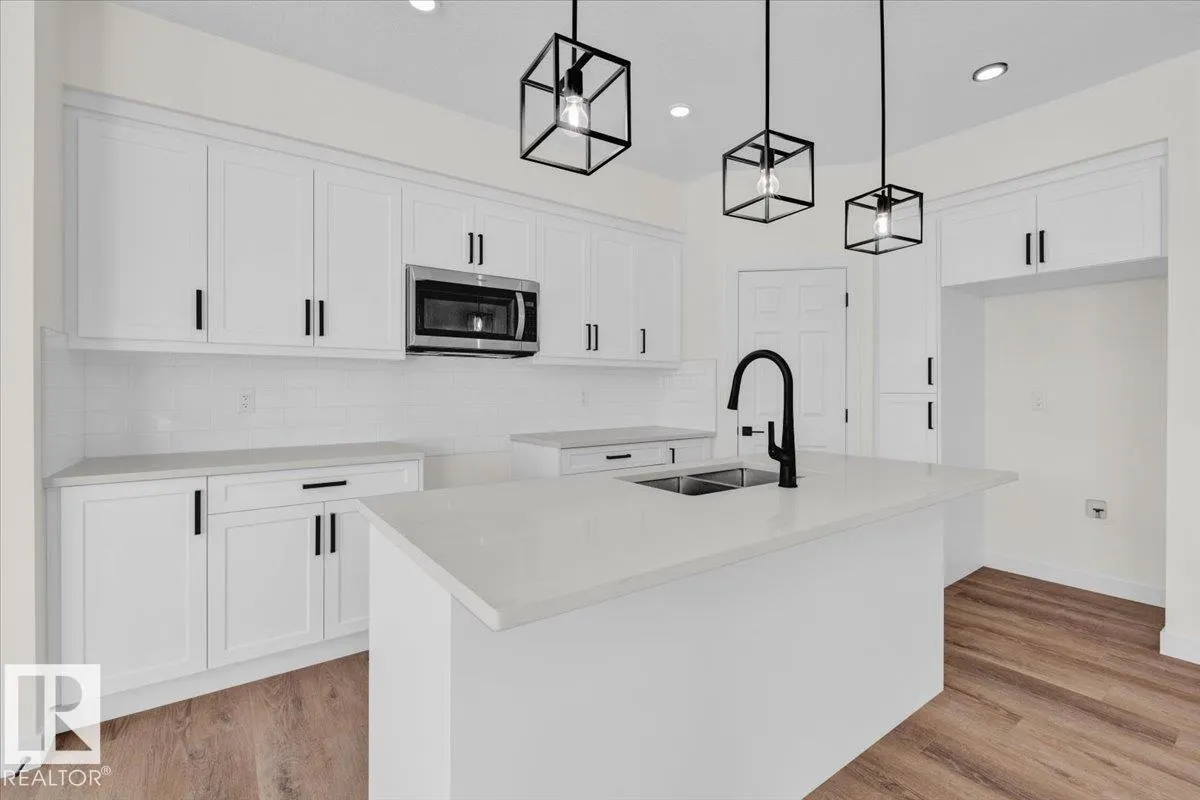 227 DEER VALLEY Drive