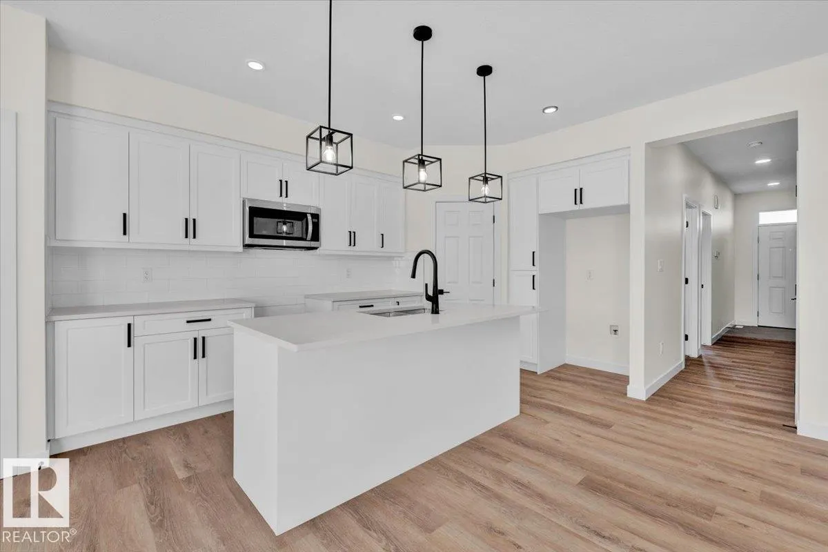 227 DEER VALLEY Drive