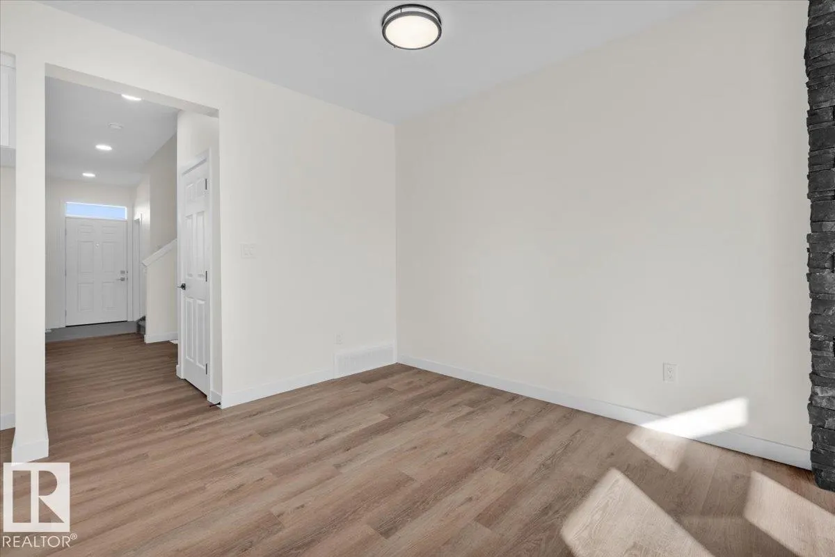 227 DEER VALLEY Drive