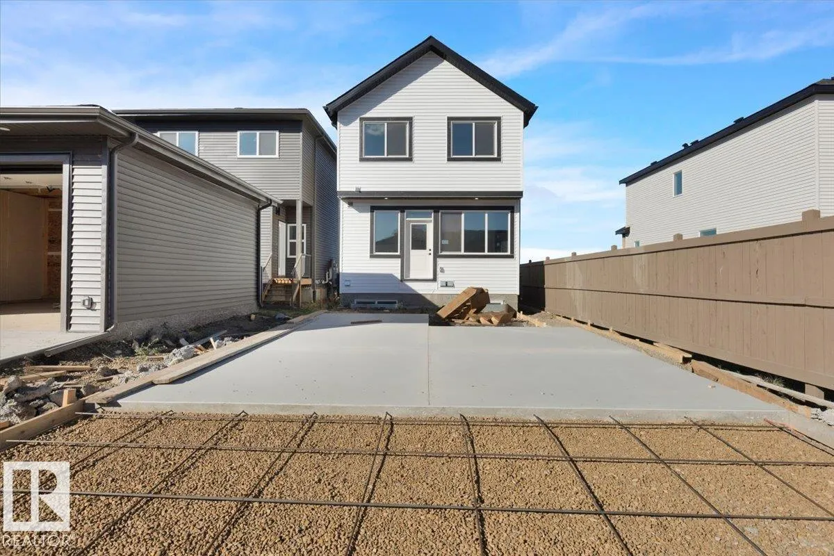 227 DEER VALLEY Drive