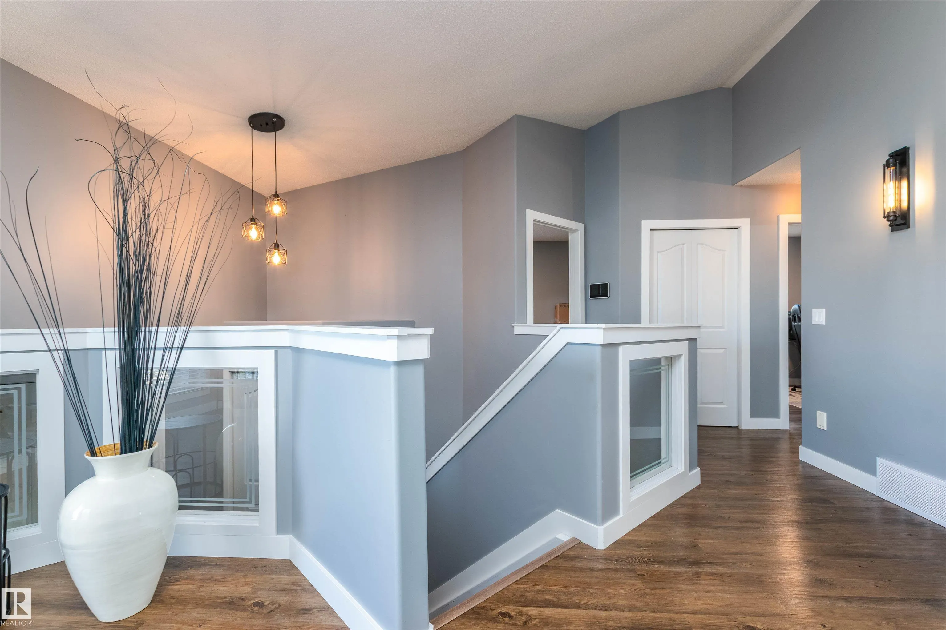 225 FORREST Drive