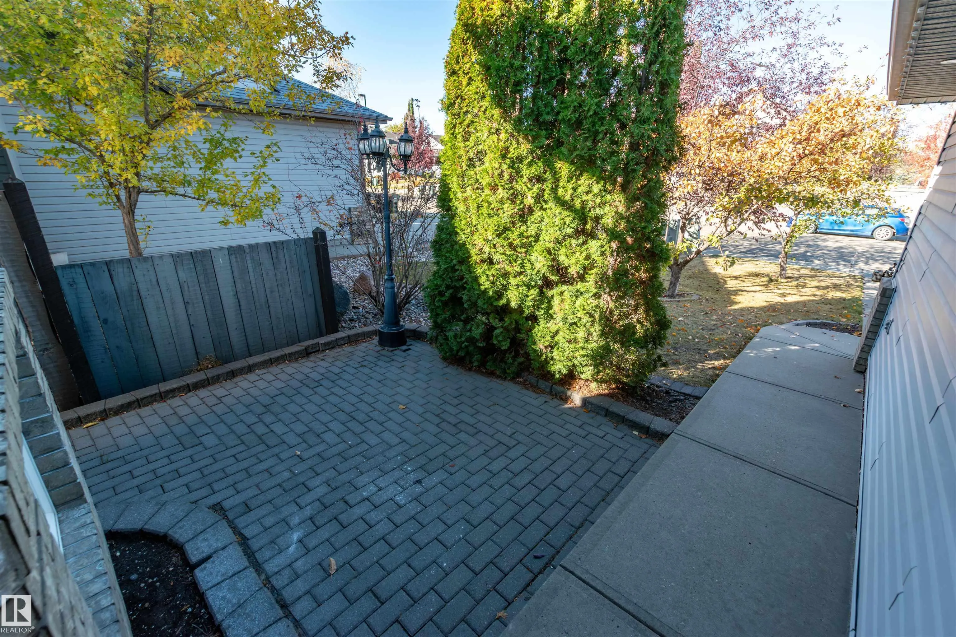 225 FORREST Drive
