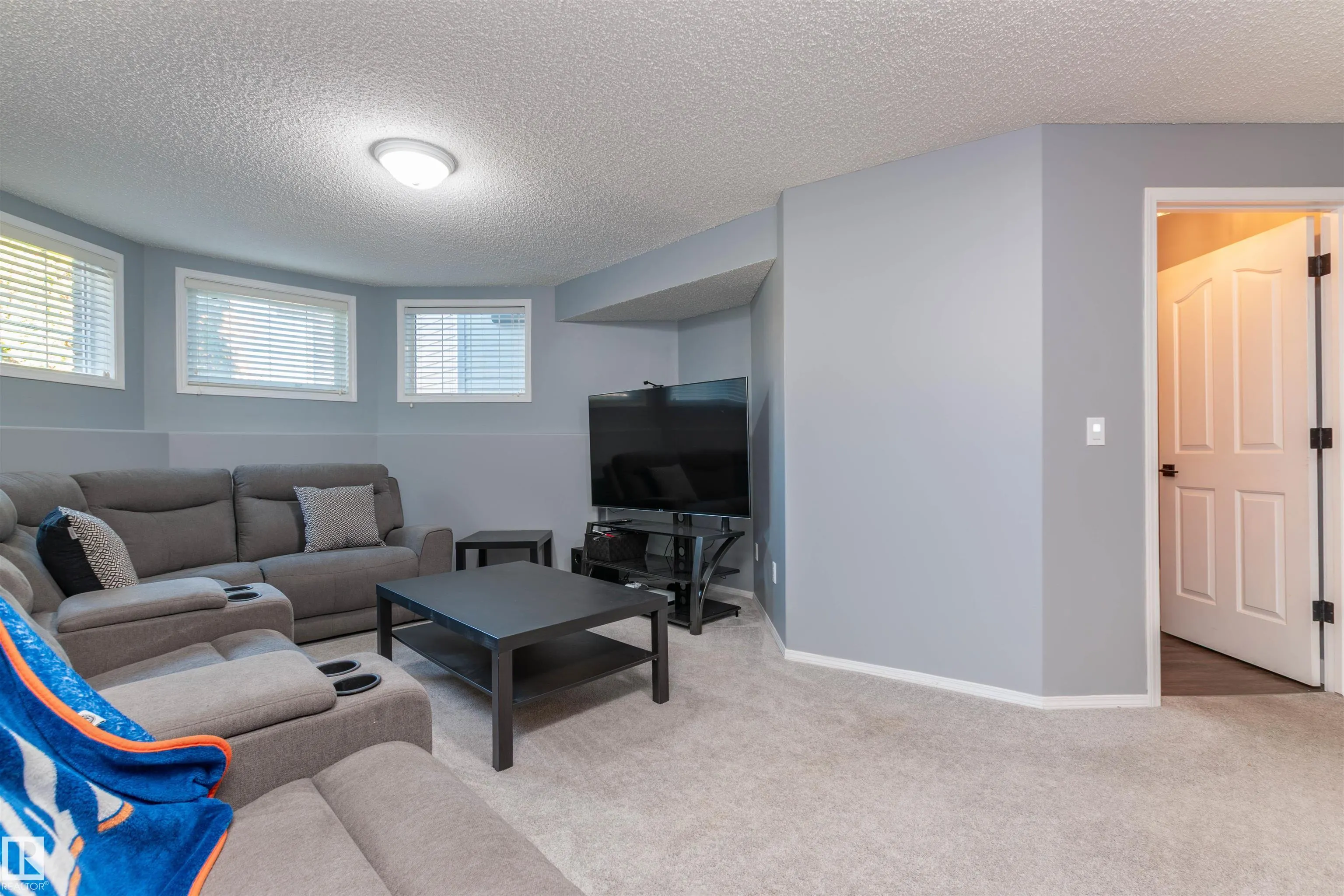 225 FORREST Drive