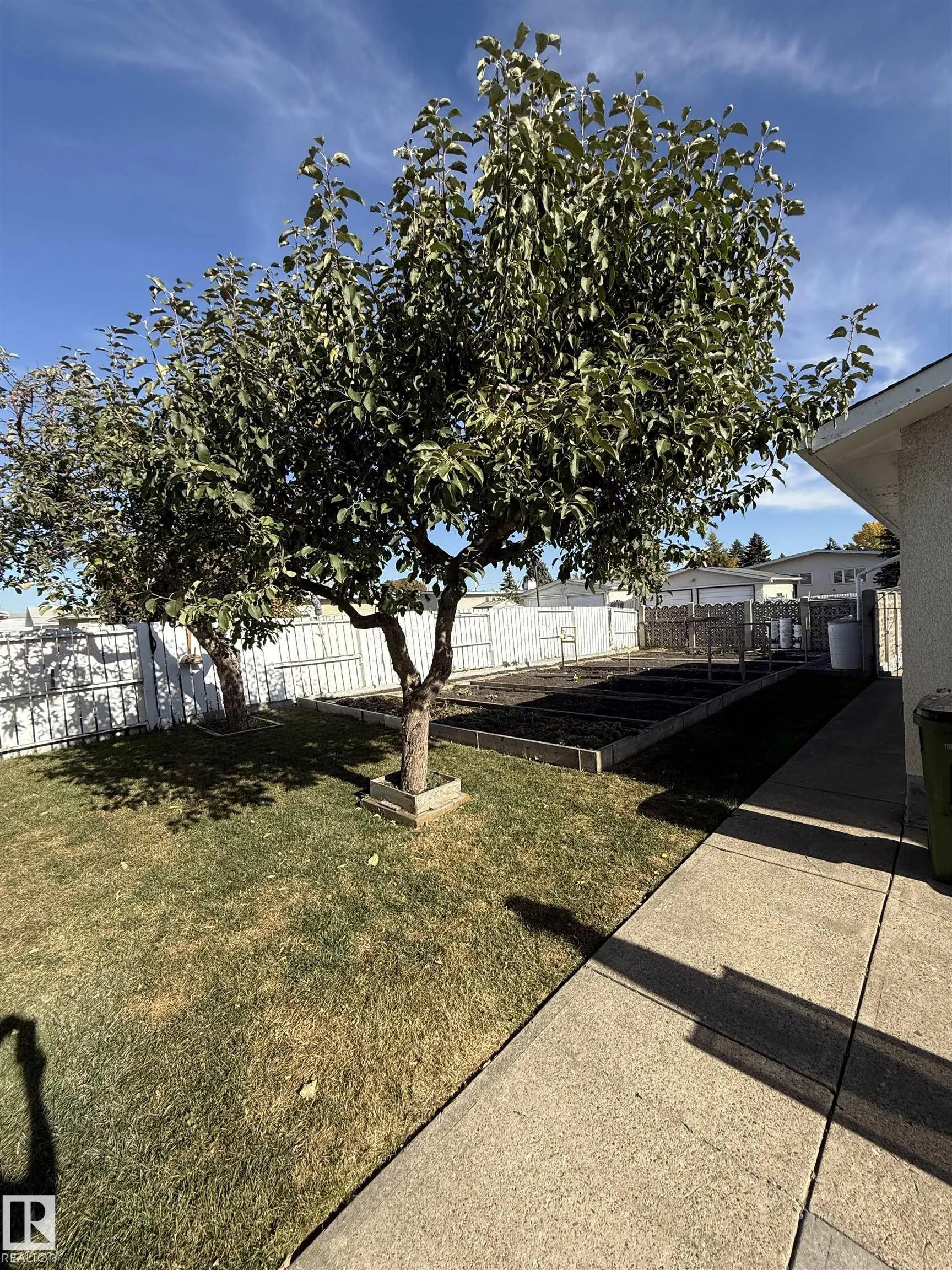 14107 96 Street