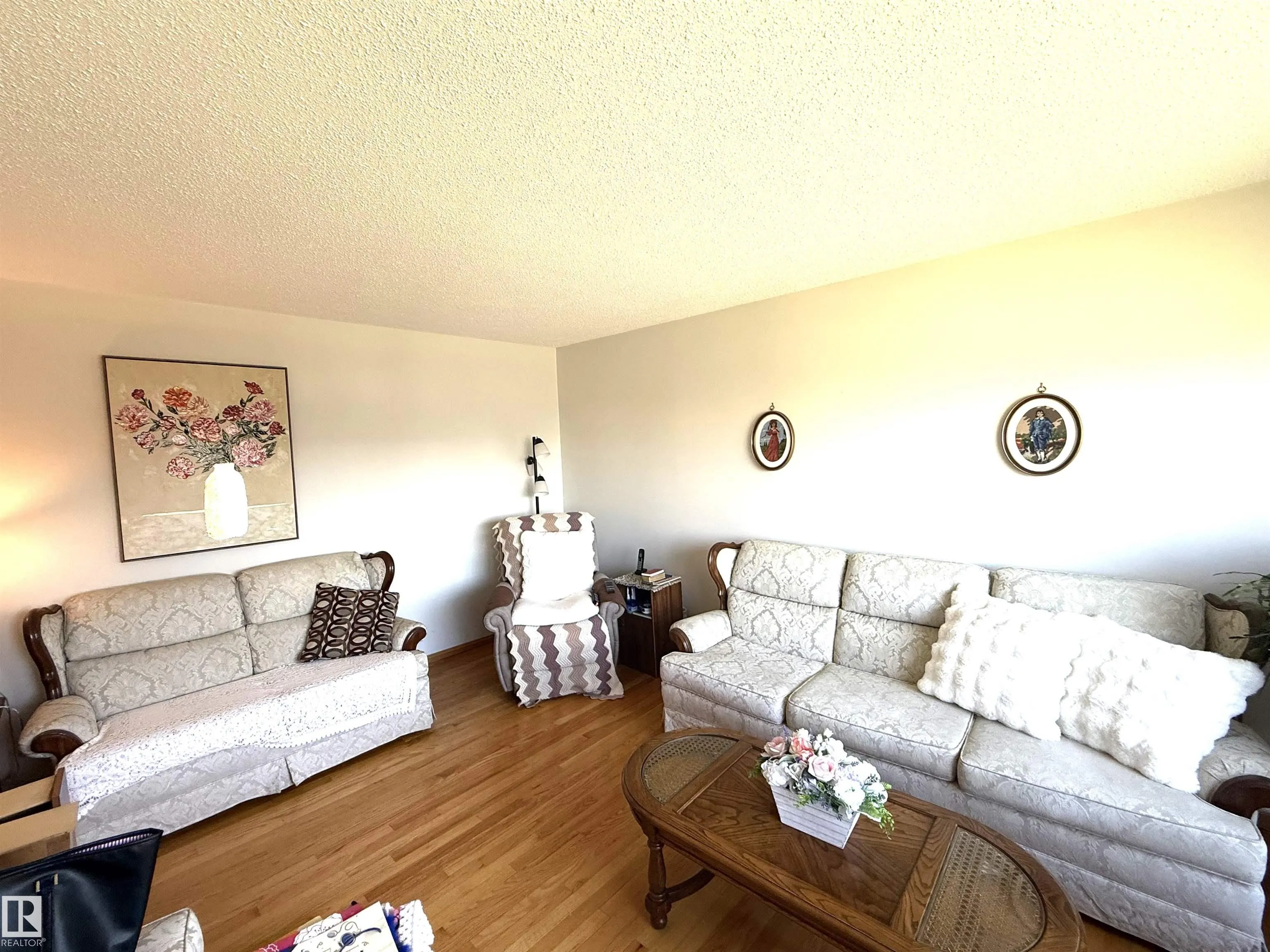 14107 96 Street
