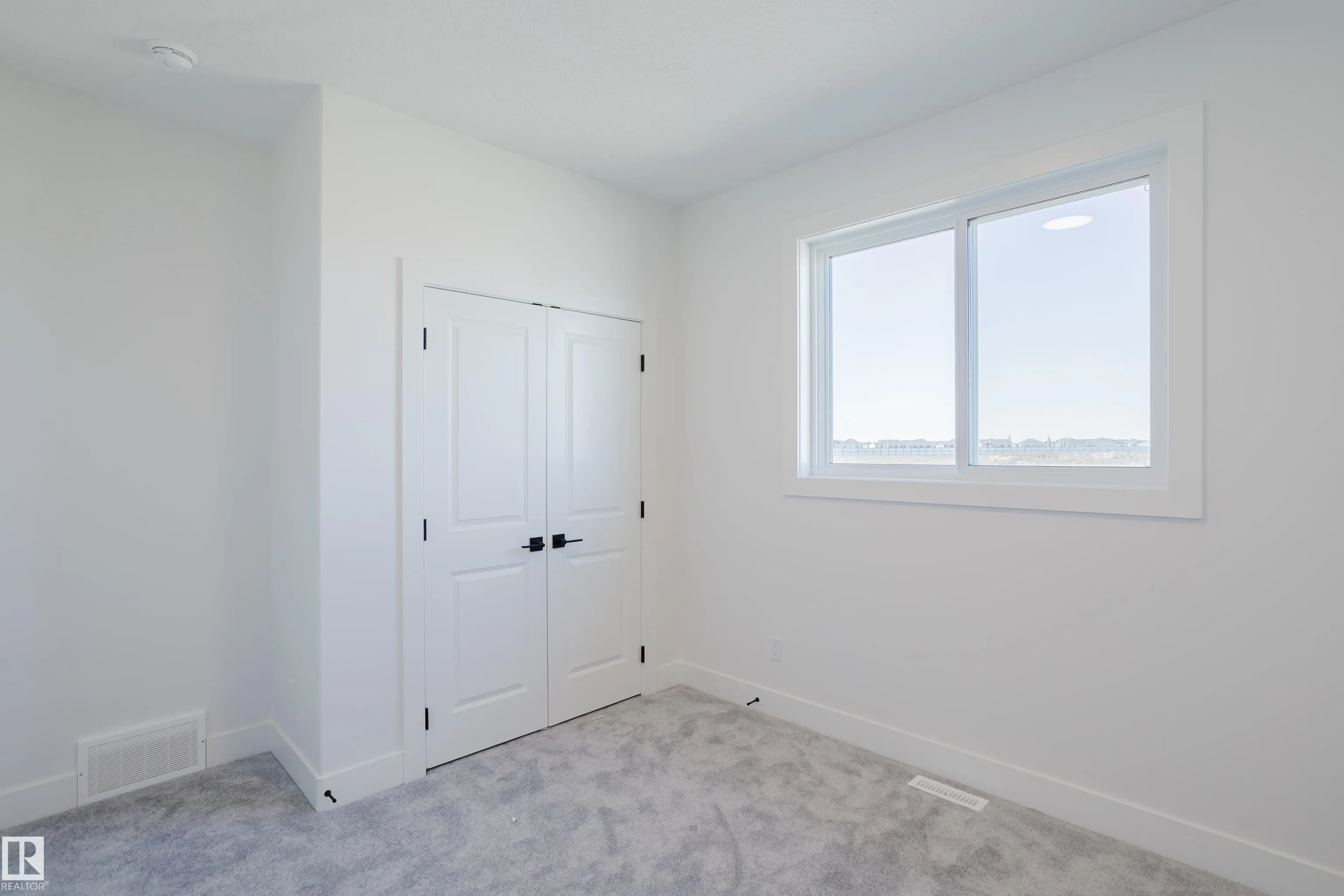 343 Munn Way