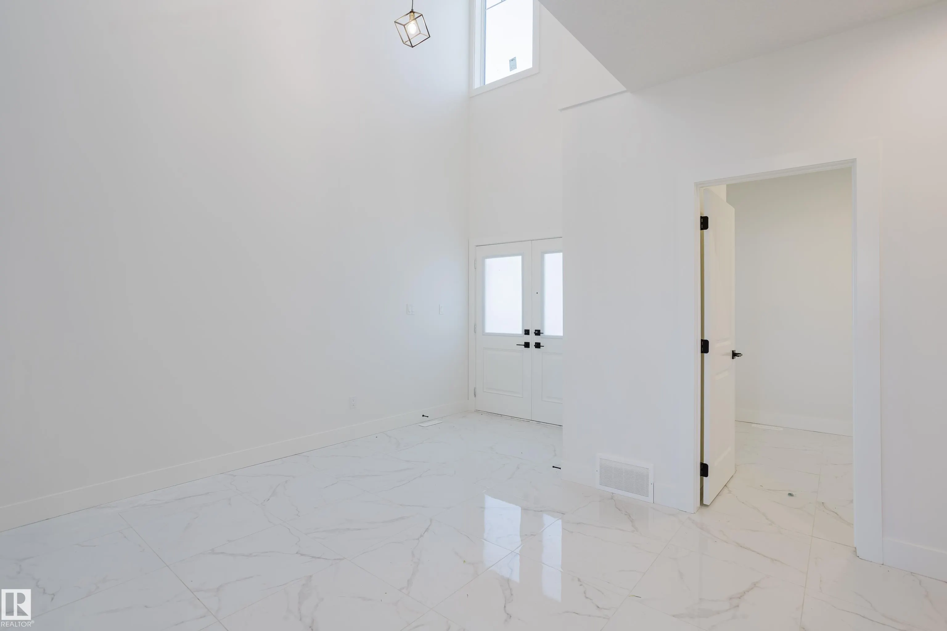 343 Munn Way