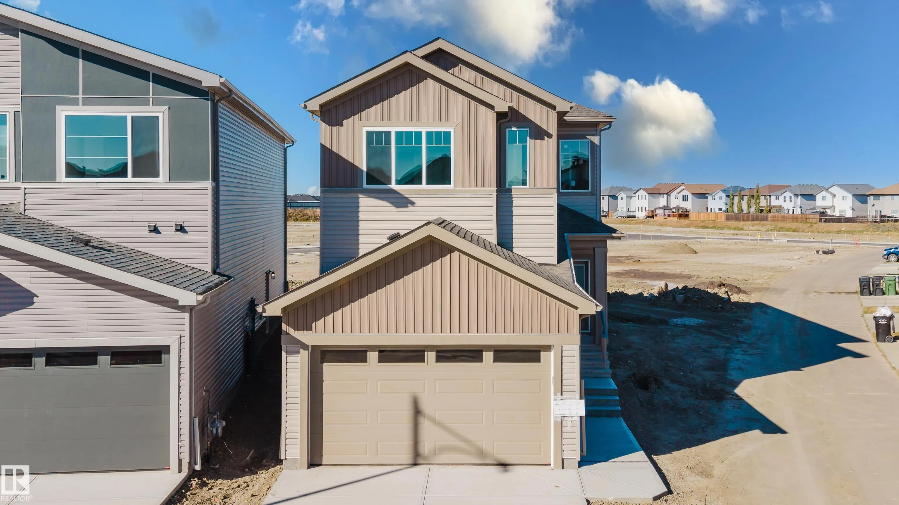 343 Munn Way