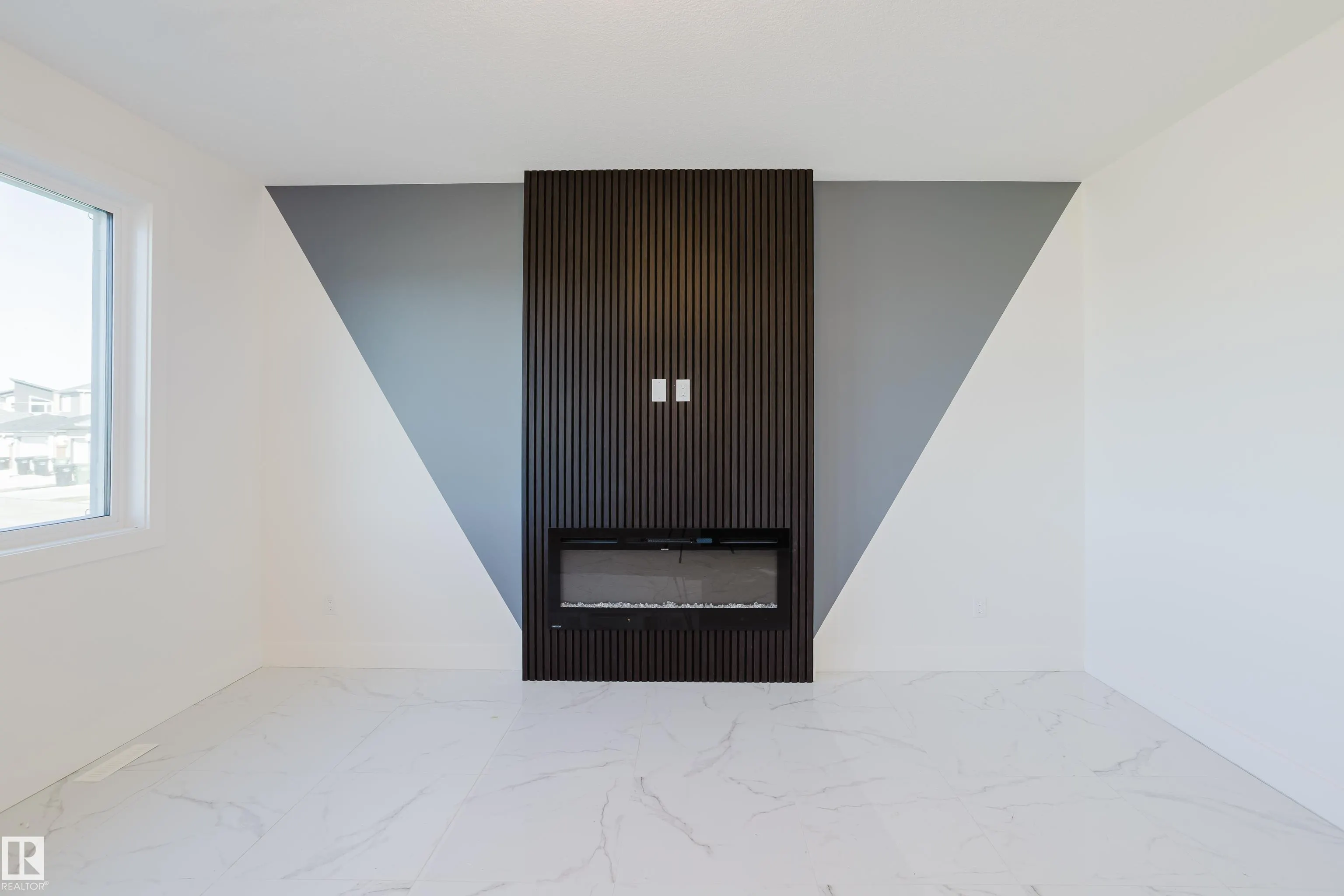 343 Munn Way