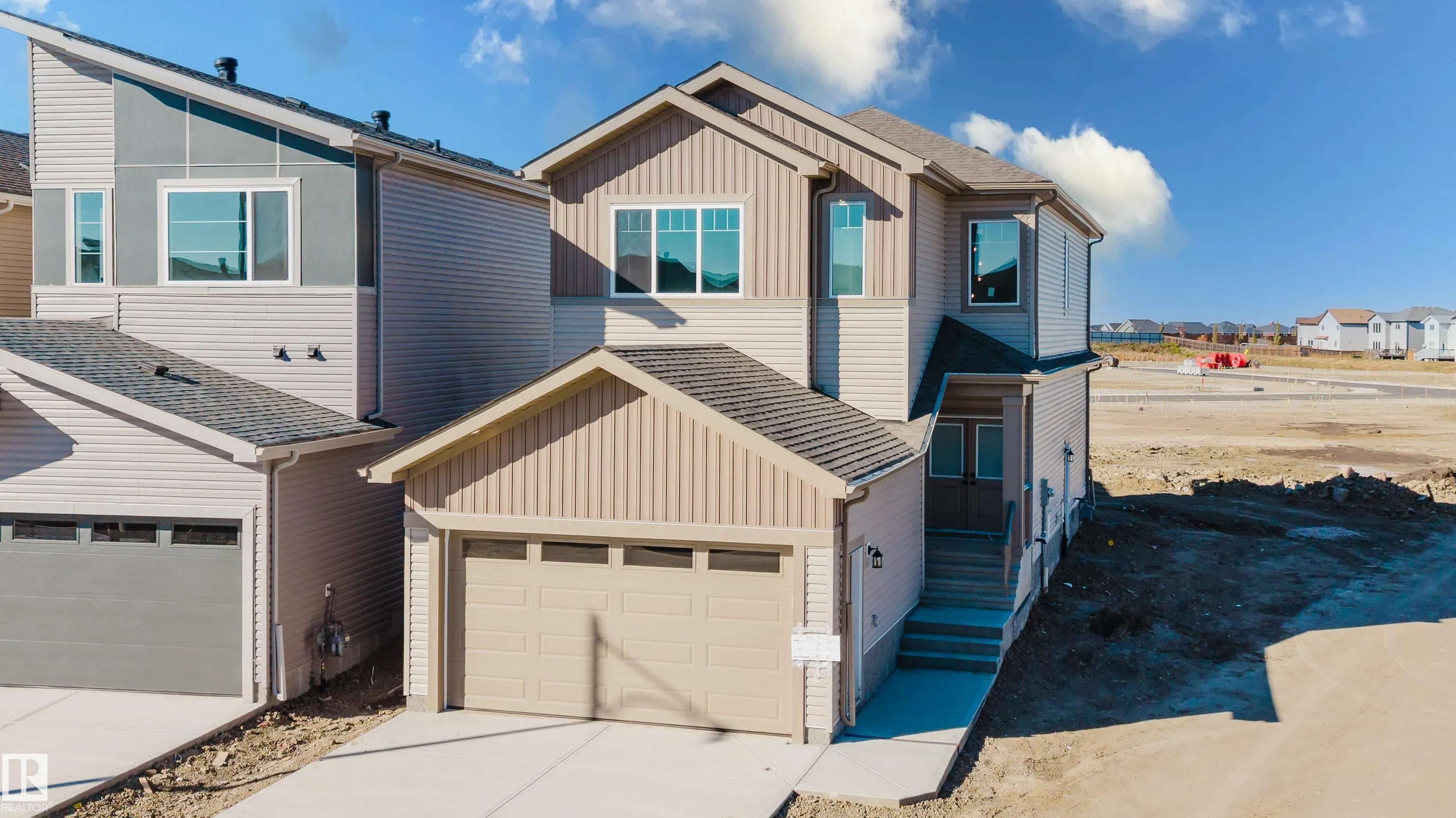 343 Munn Way