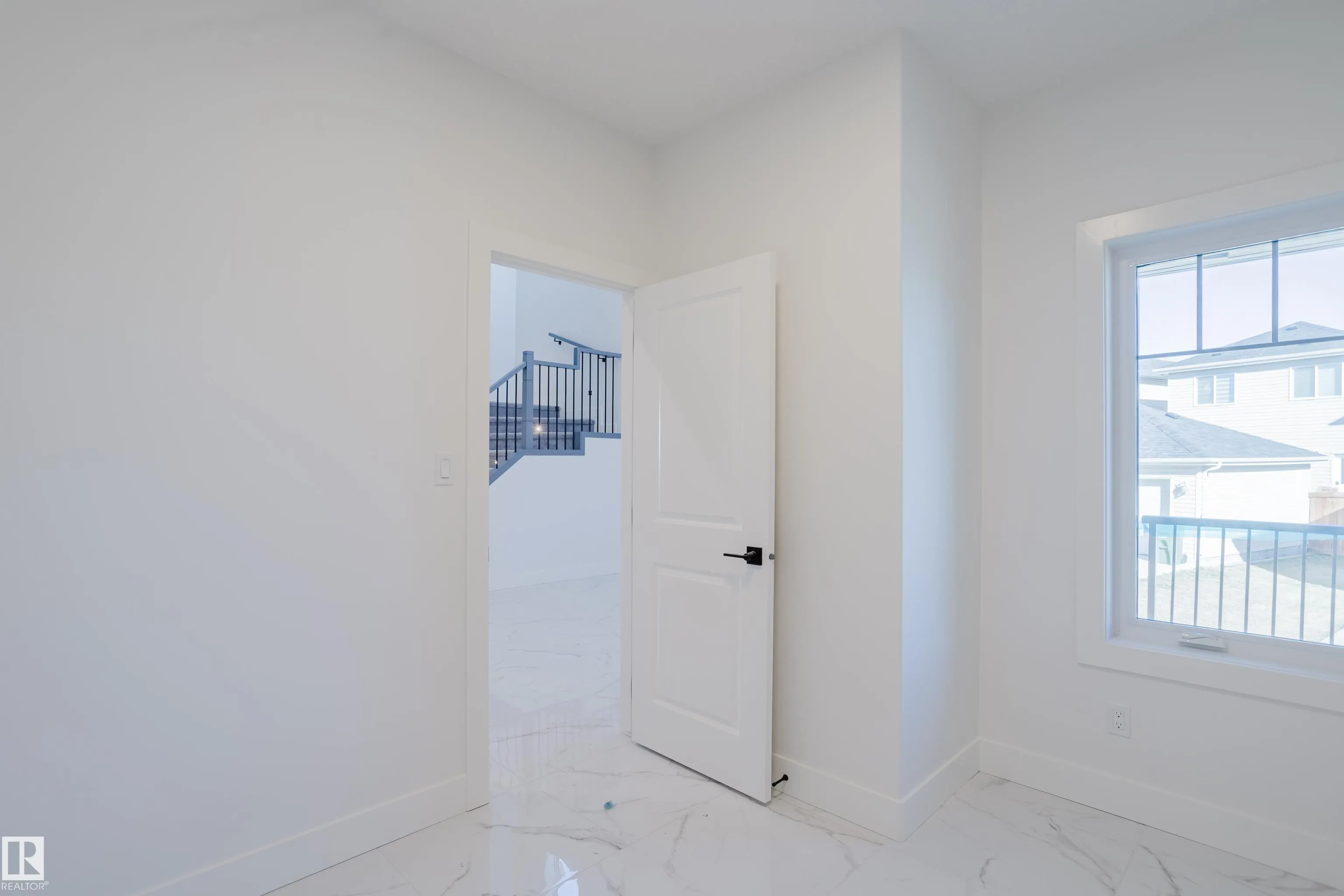 343 Munn Way