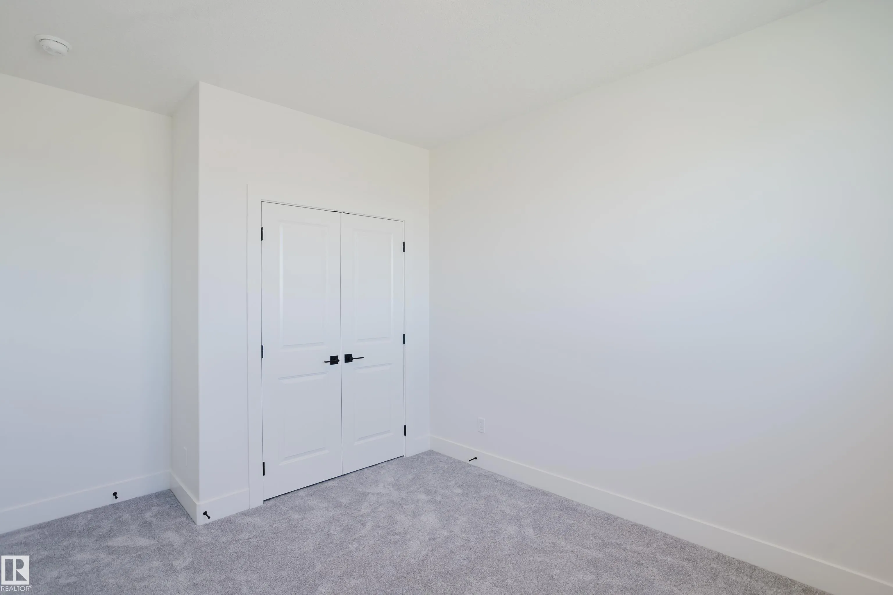 343 Munn Way