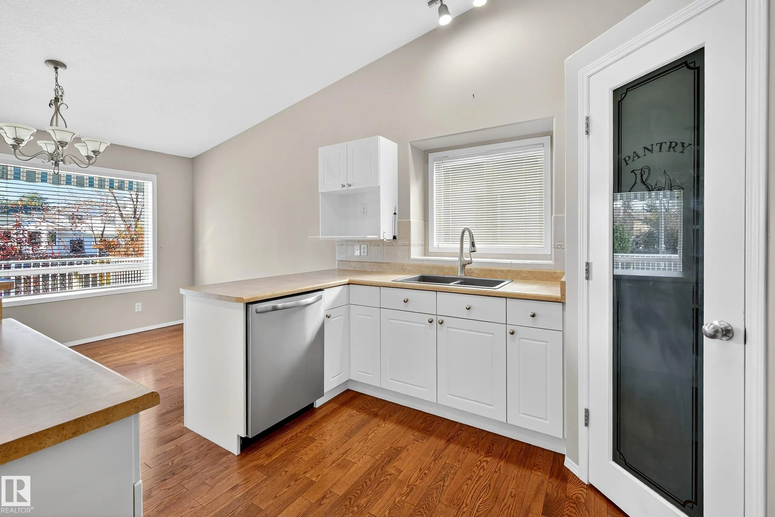 9 DECHENE Road