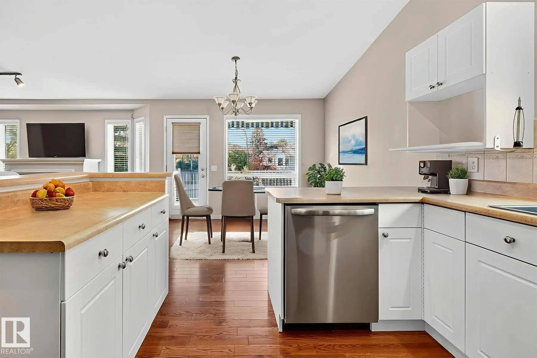 9 DECHENE Road