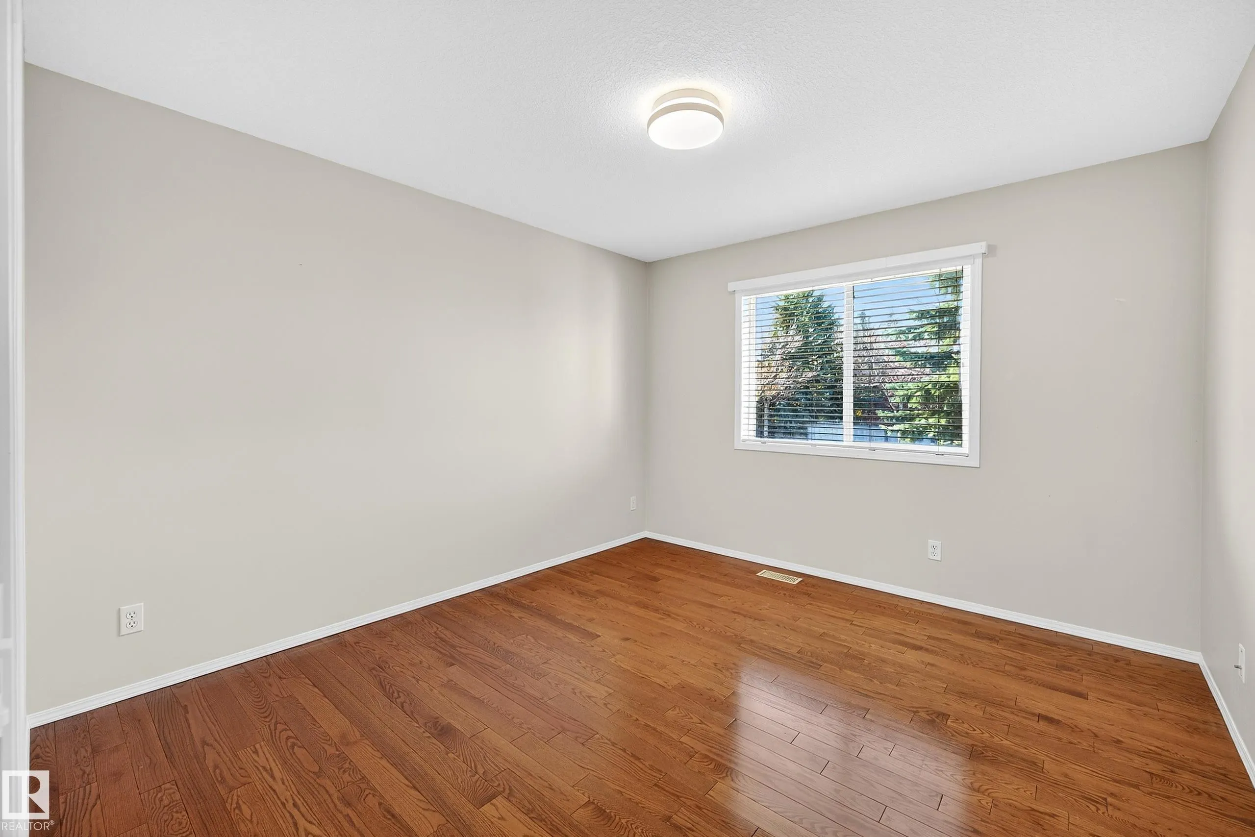 9 DECHENE Road
