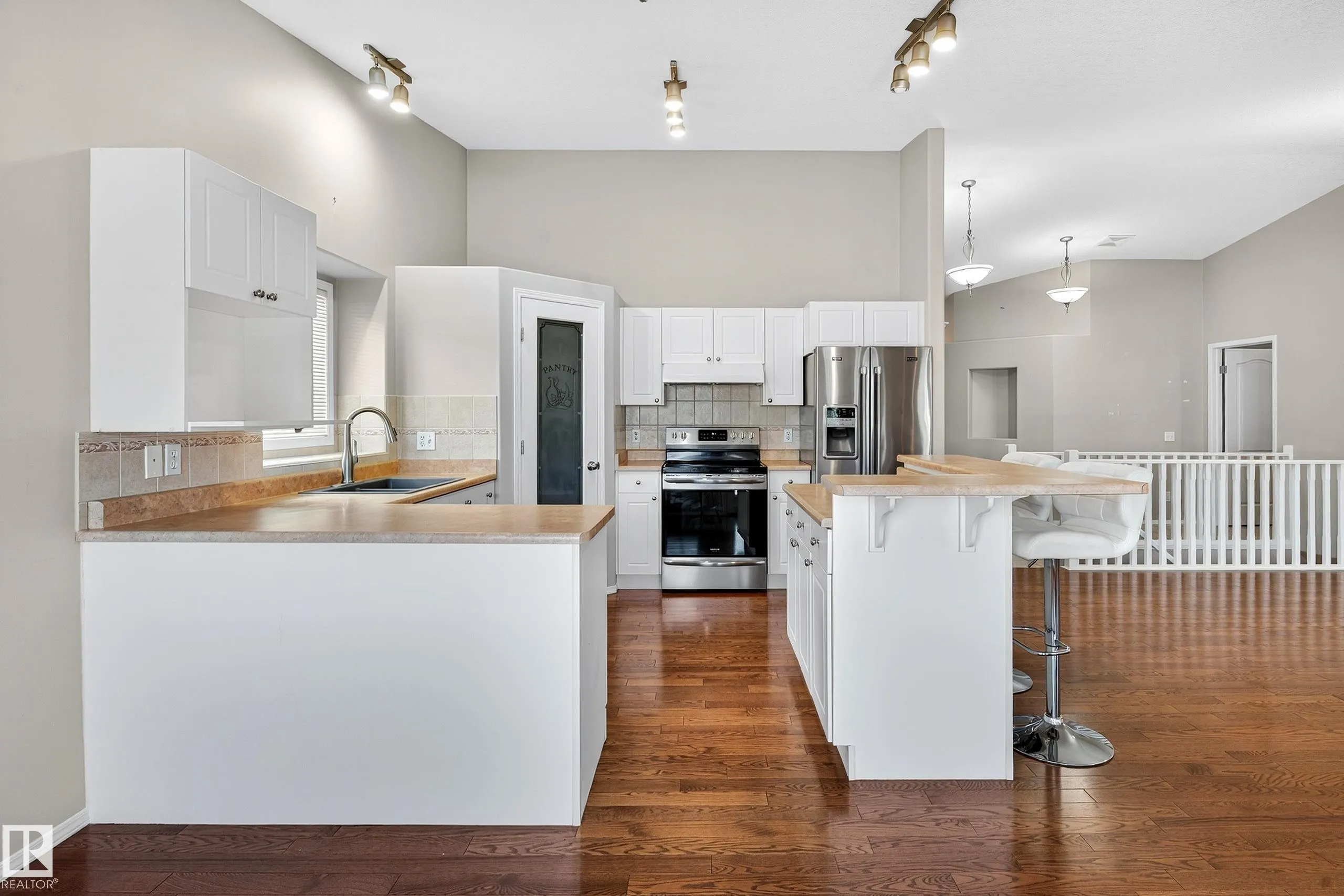 9 DECHENE Road