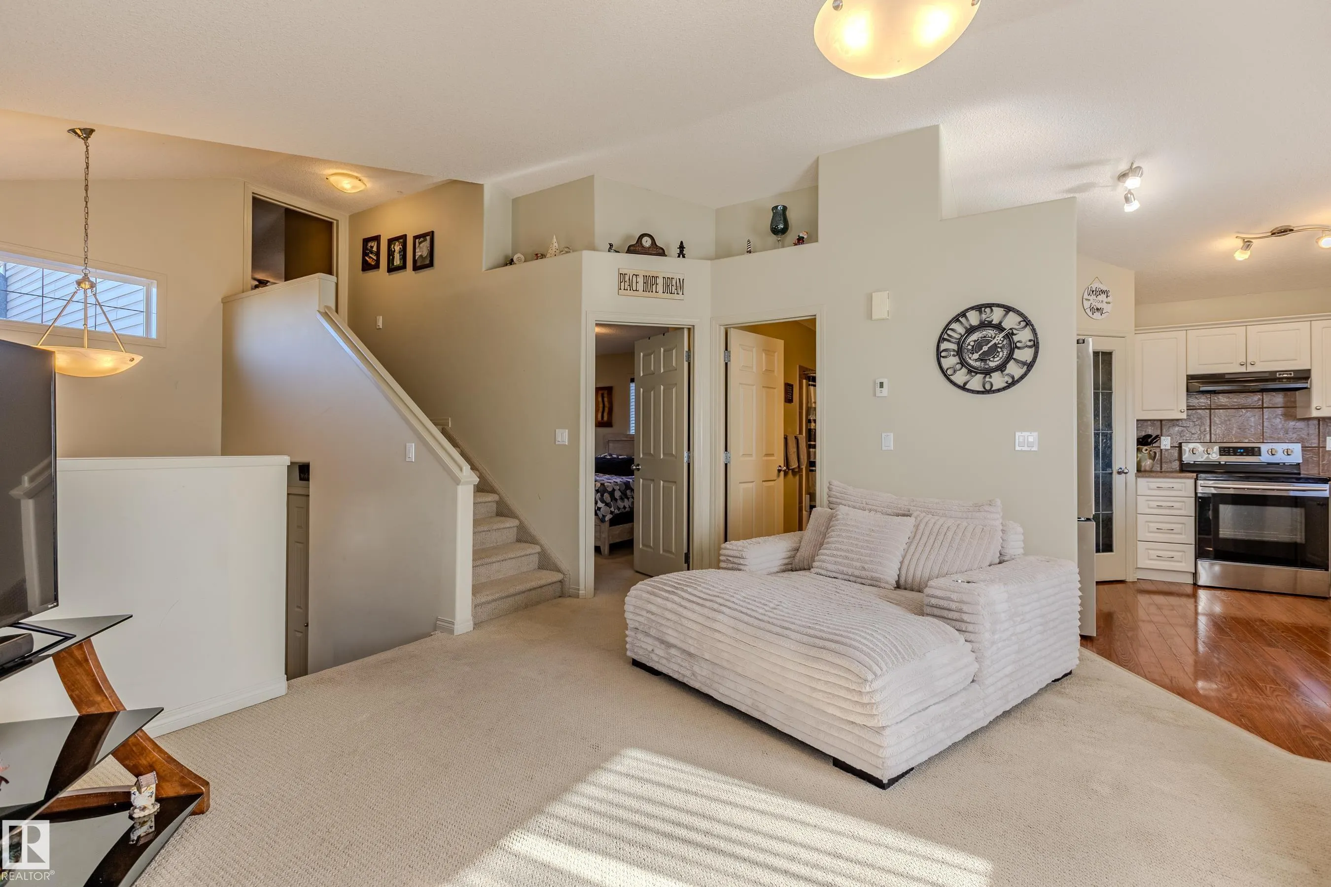 9309 106 Avenue