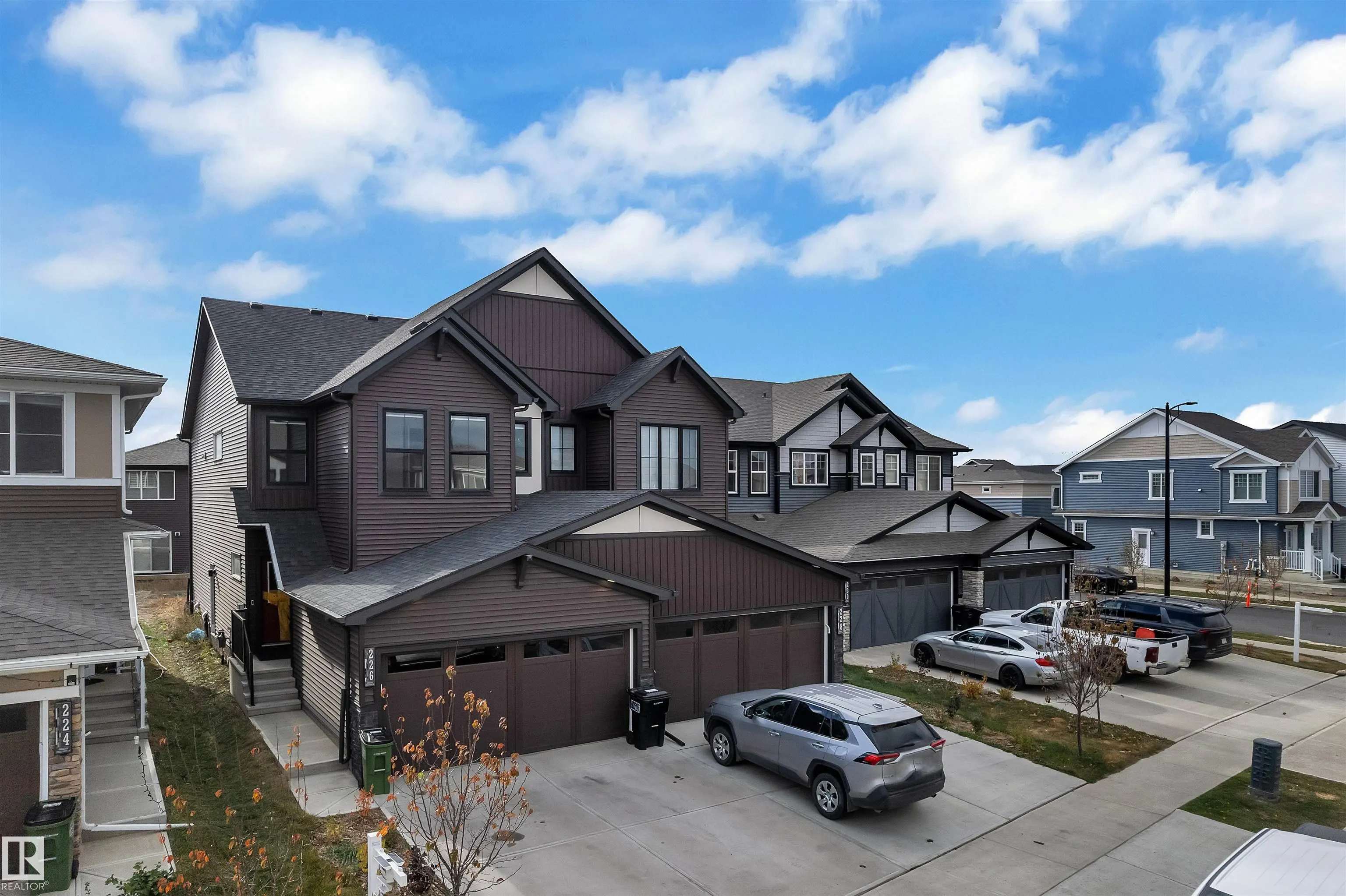 226 ORCHARDS Boulevard