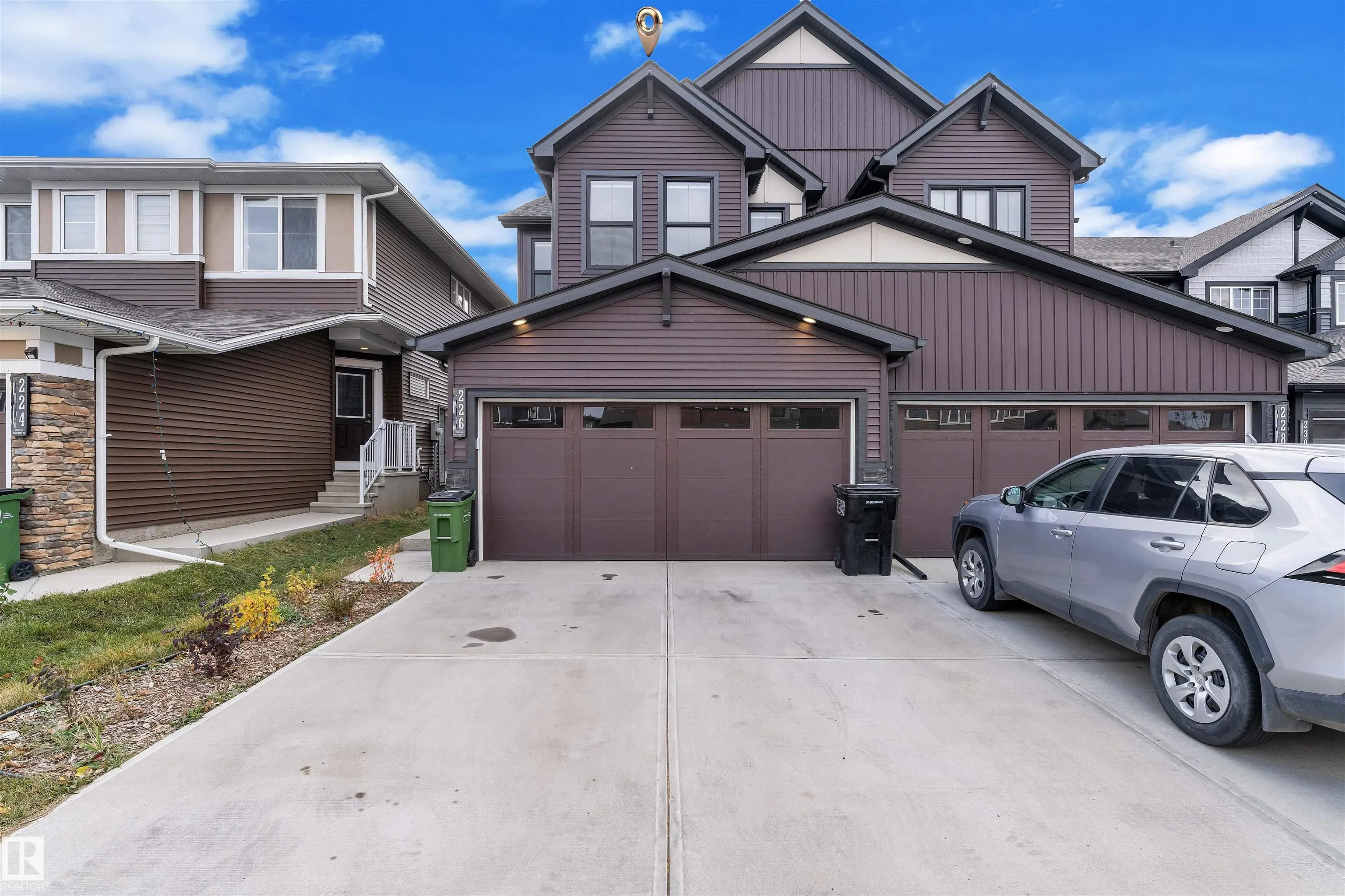 226 ORCHARDS Boulevard