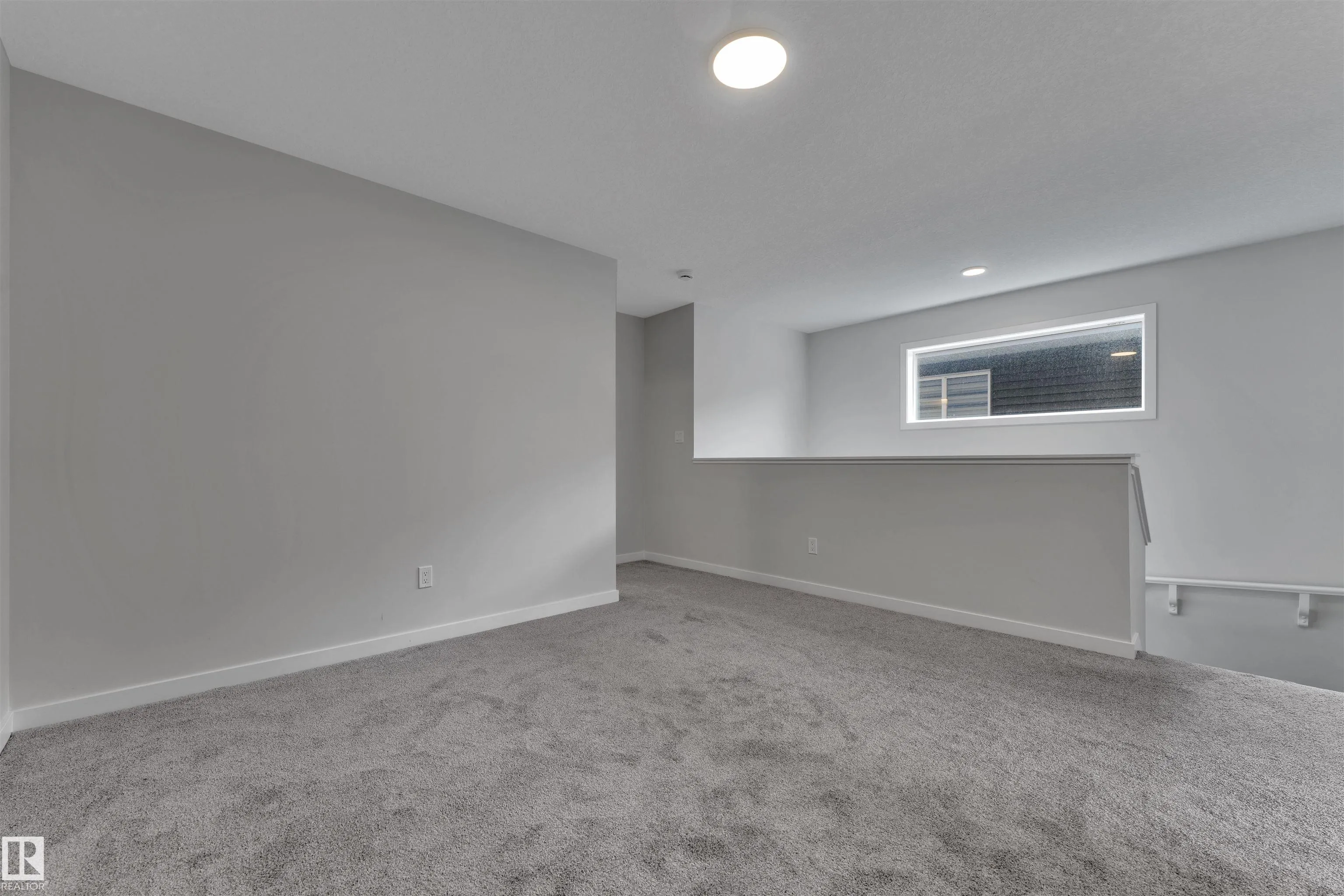 226 ORCHARDS Boulevard