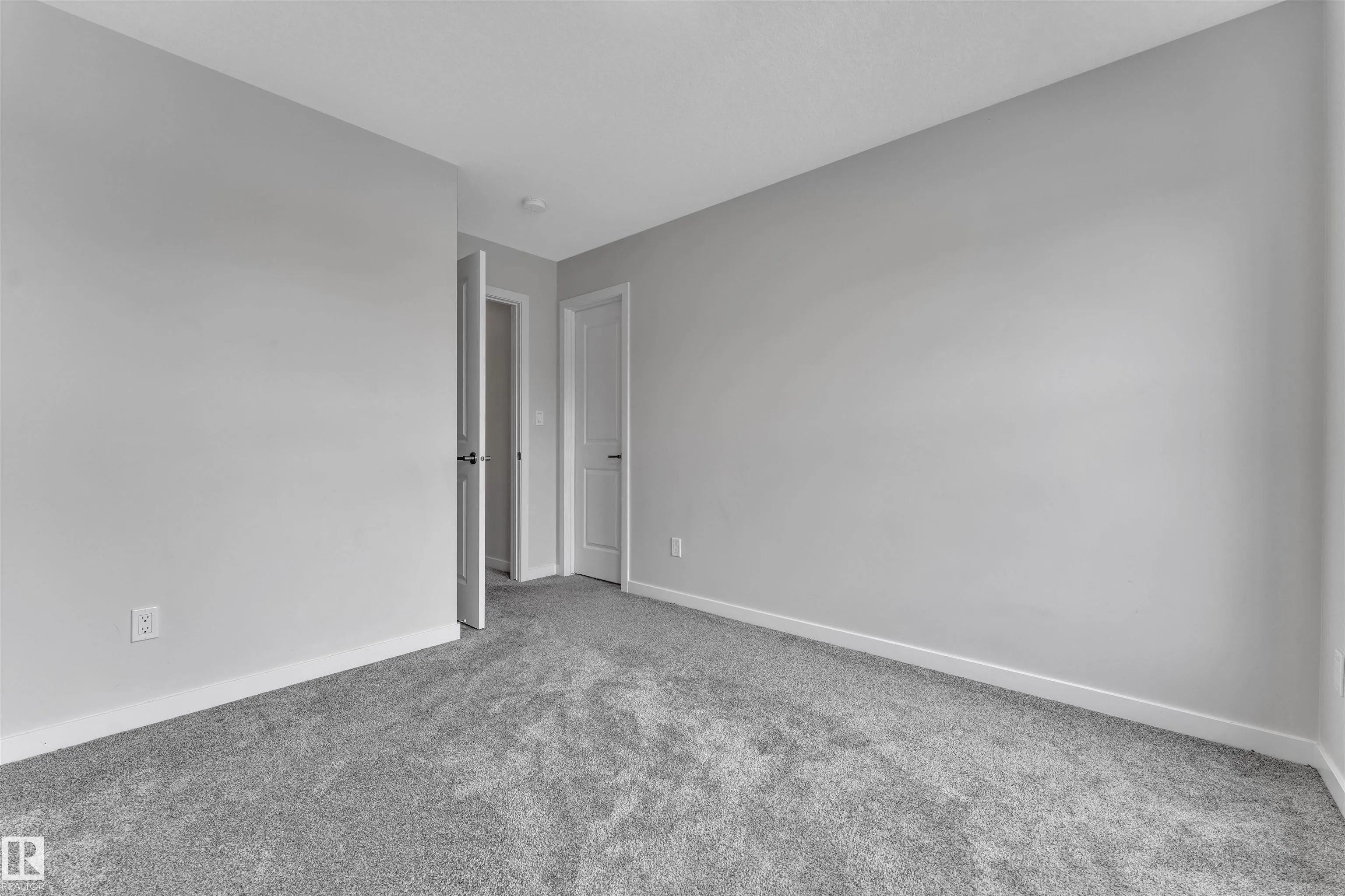 226 ORCHARDS Boulevard