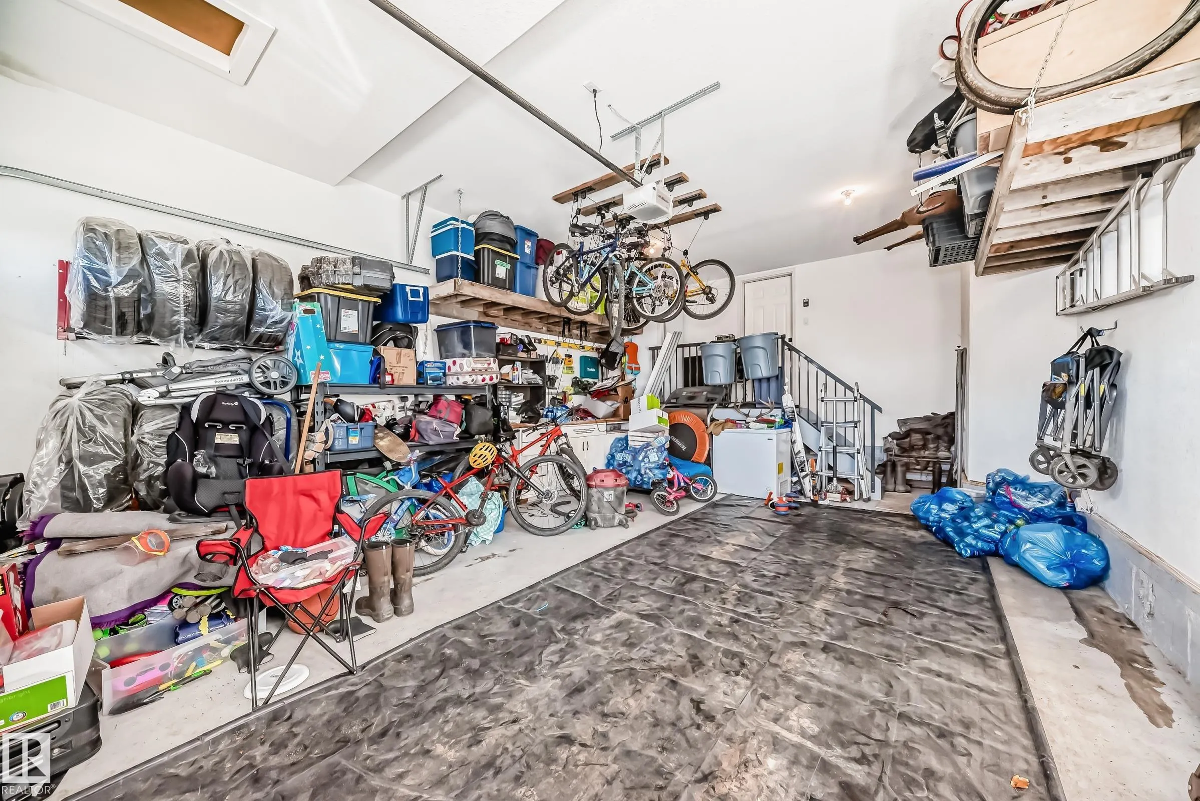 104 WILLOW Link