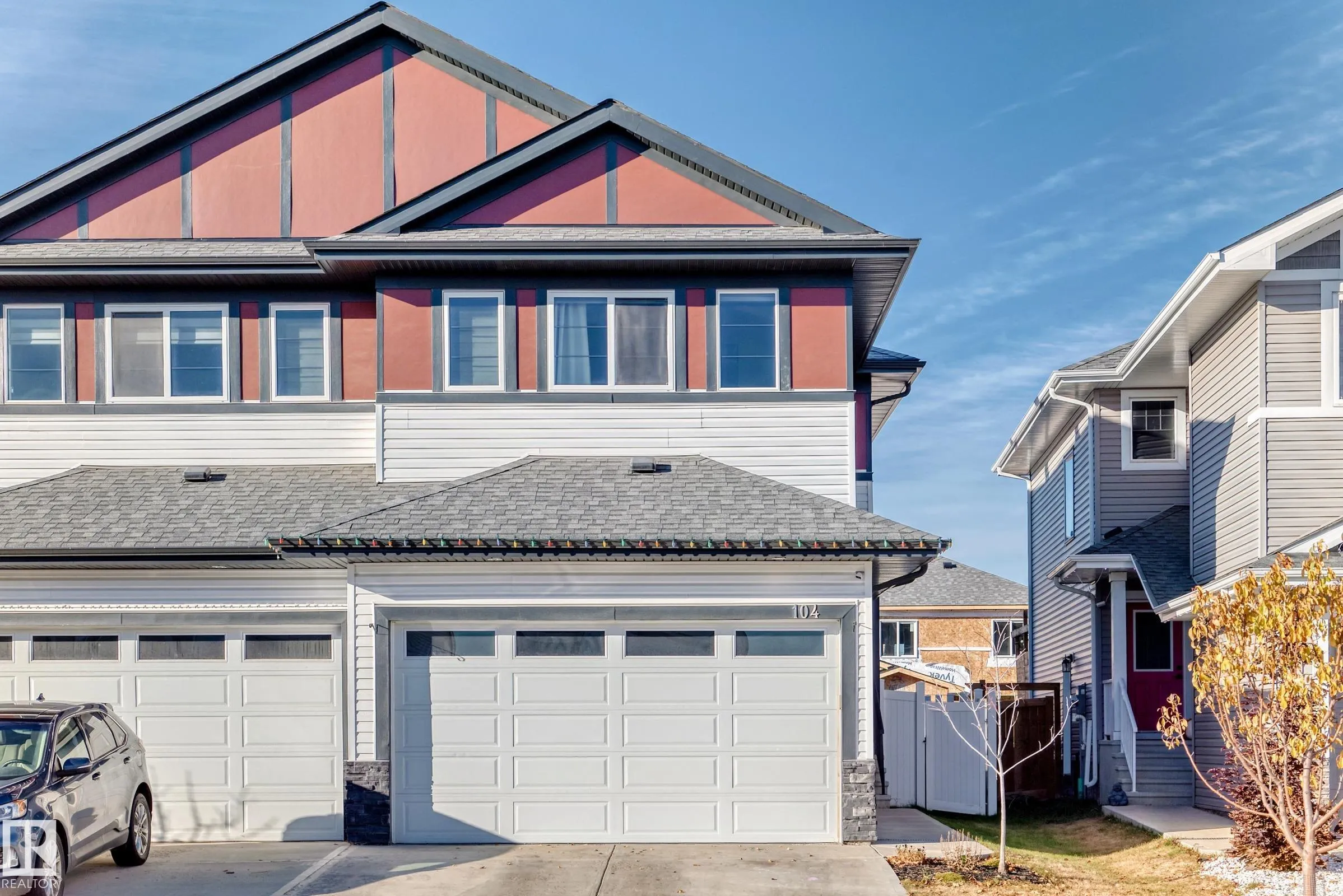 104 WILLOW Link