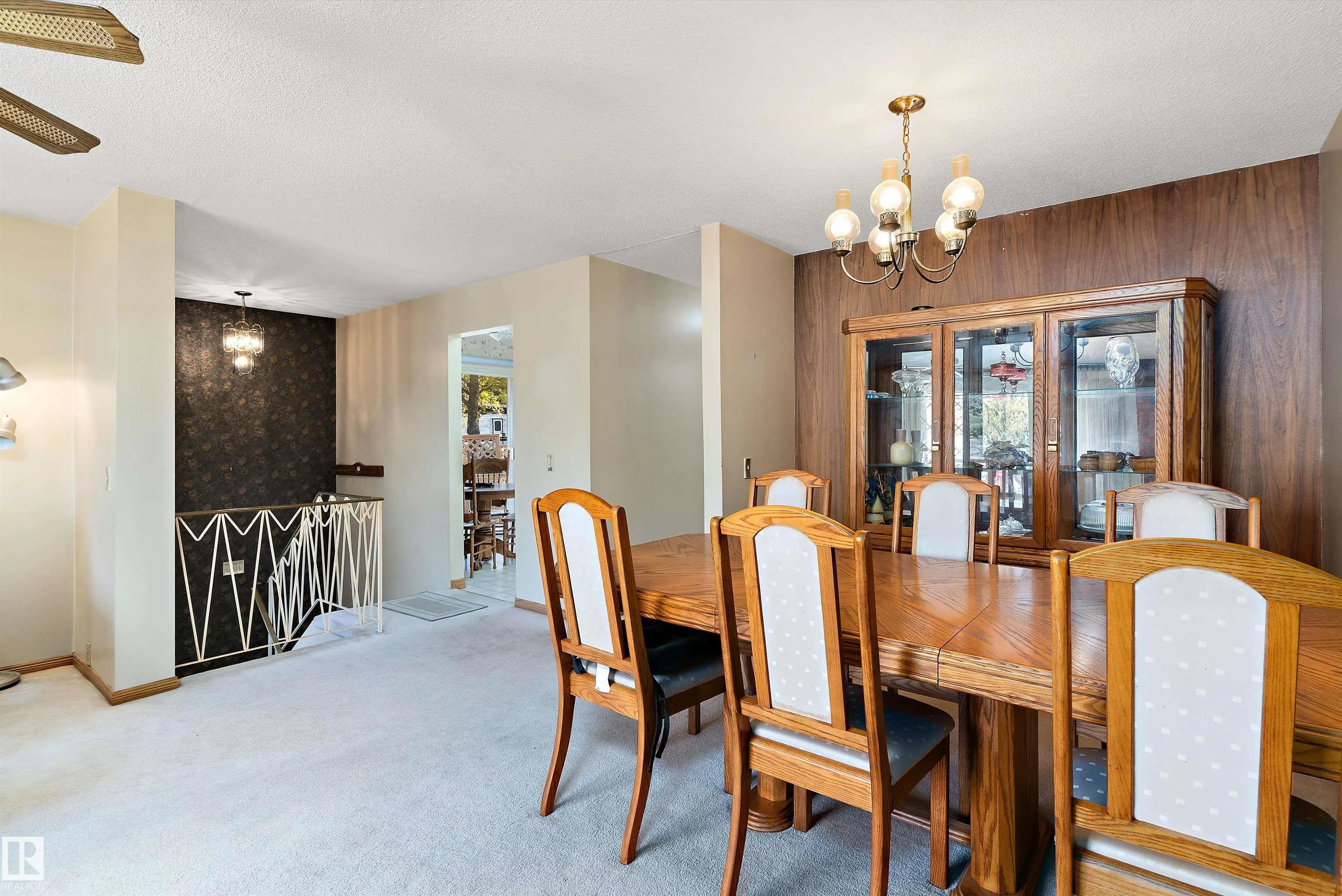 2 GREENBRIER Crescent