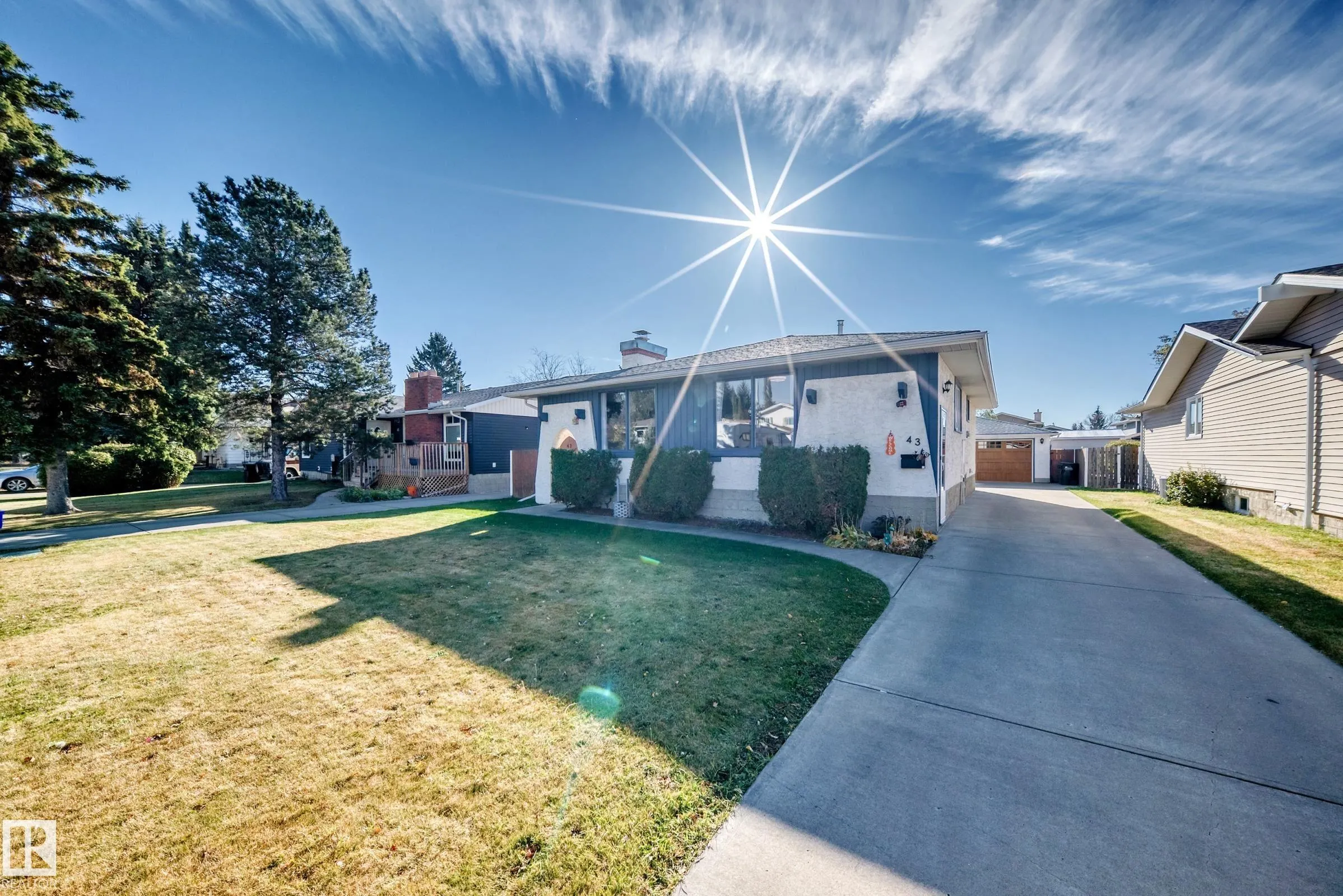 43 GROVELAND Road