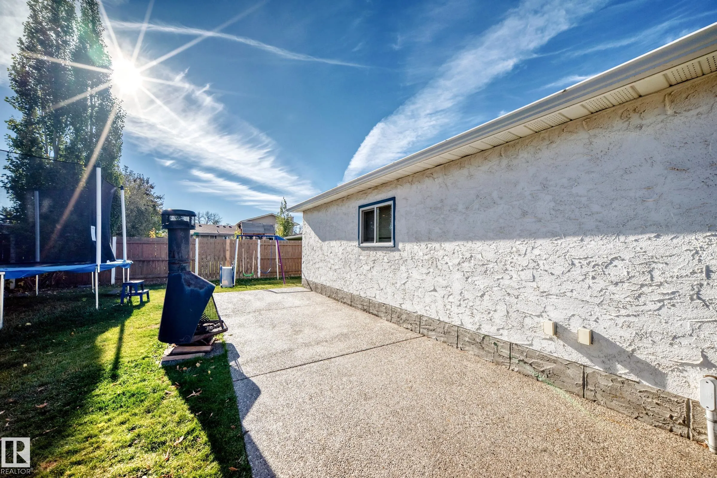 43 GROVELAND Road