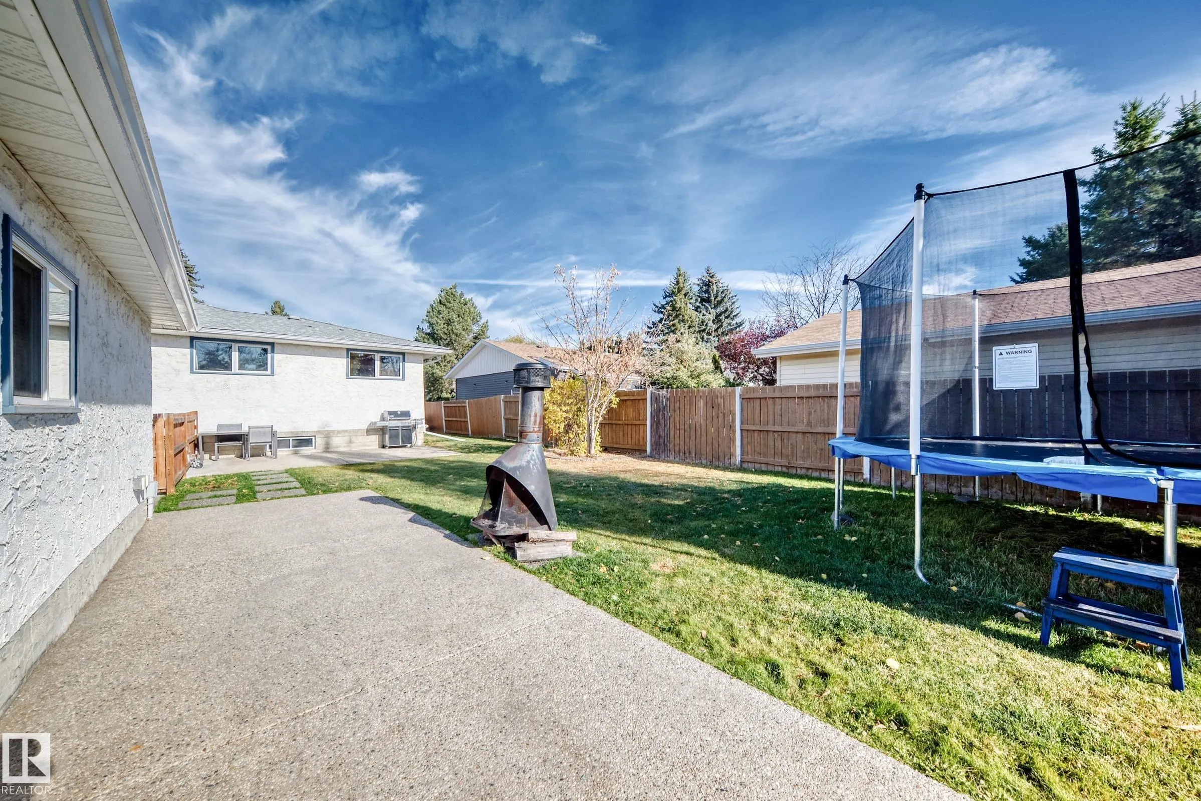 43 GROVELAND Road