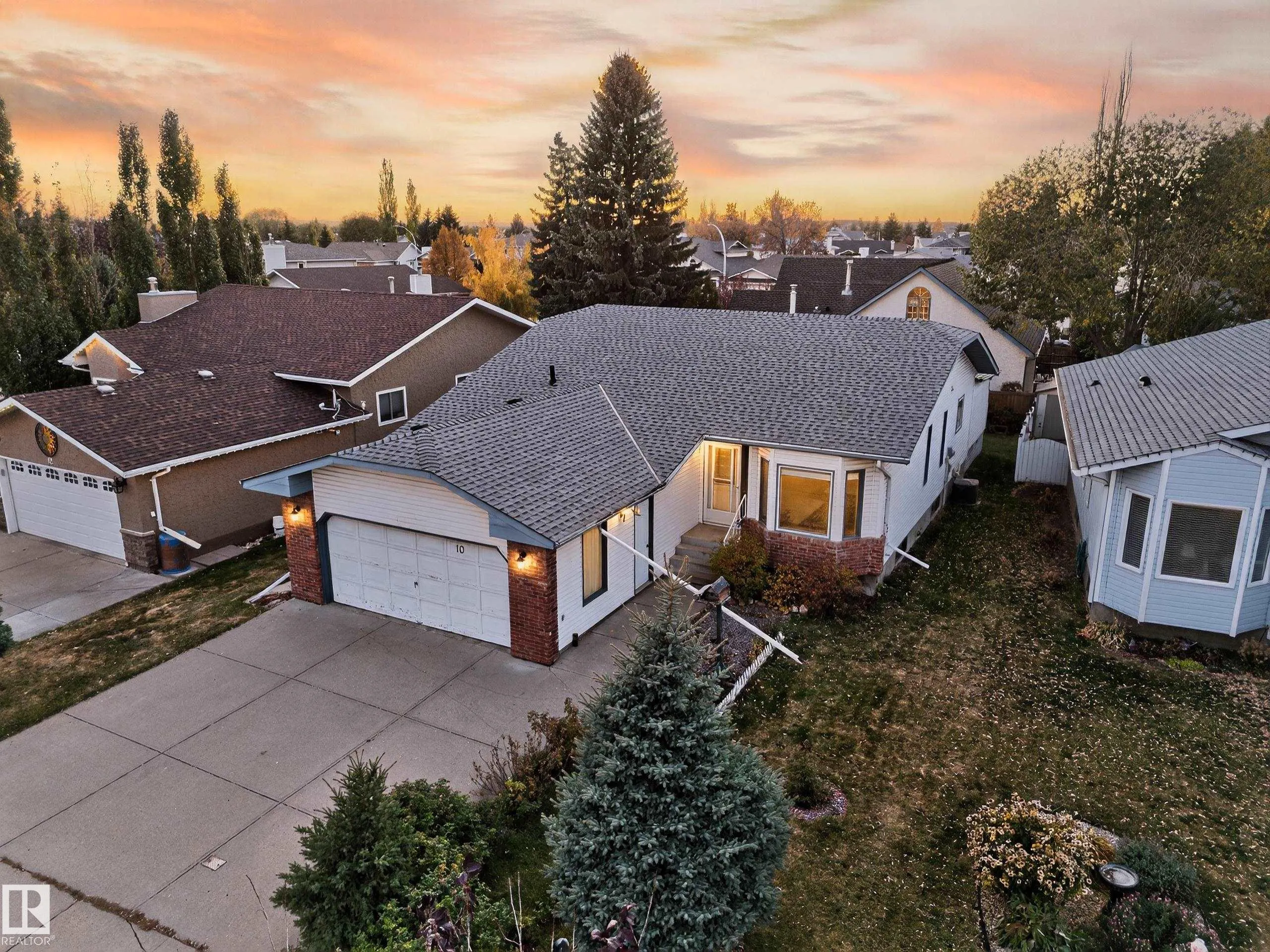 10 ALTON DR