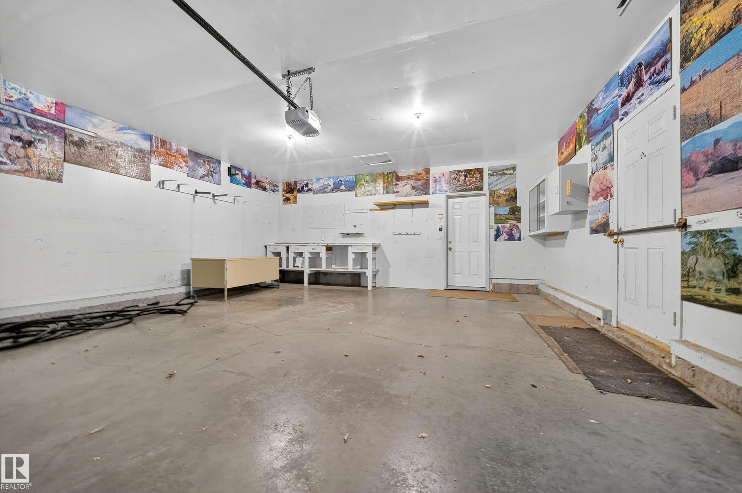 10 ALTON DR