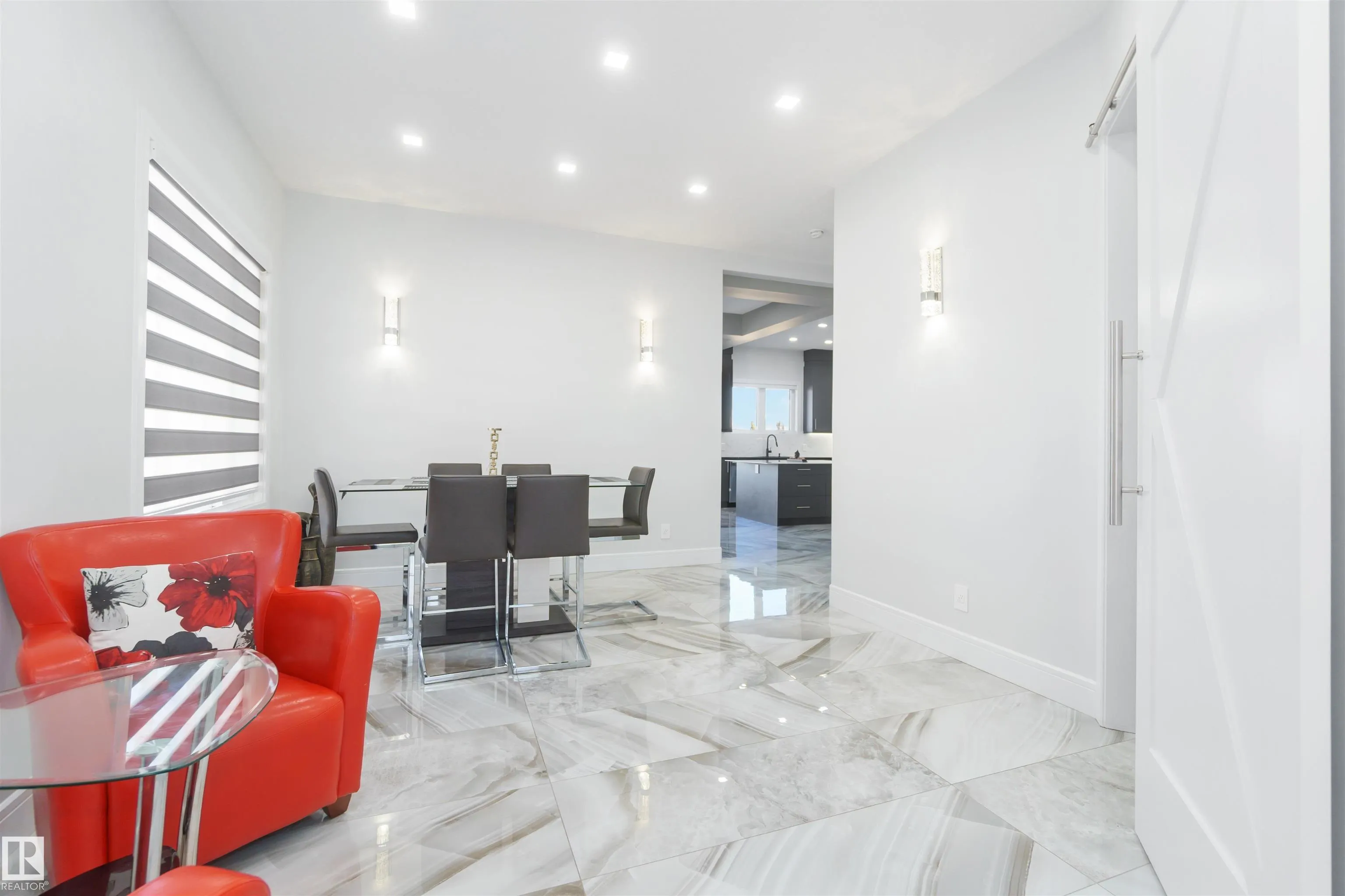 1808 20 Avenue