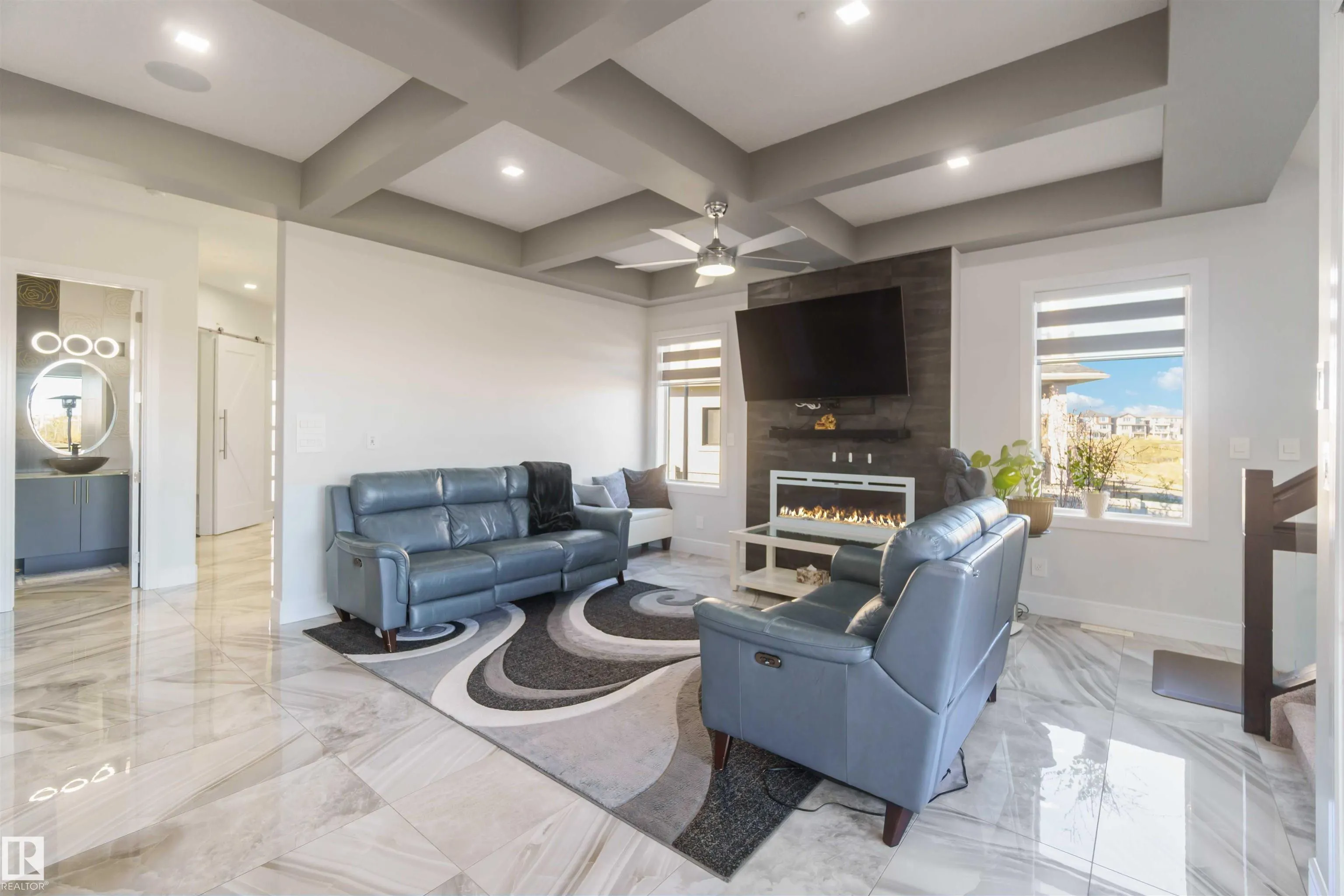 1808 20 Avenue