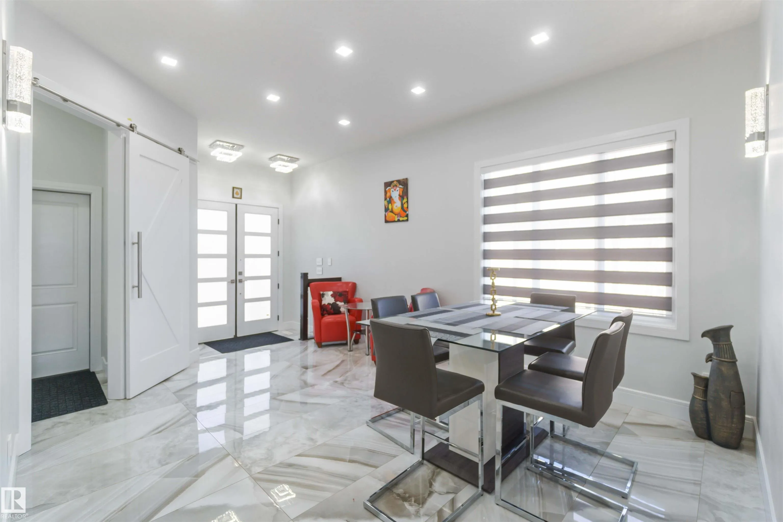 1808 20 Avenue