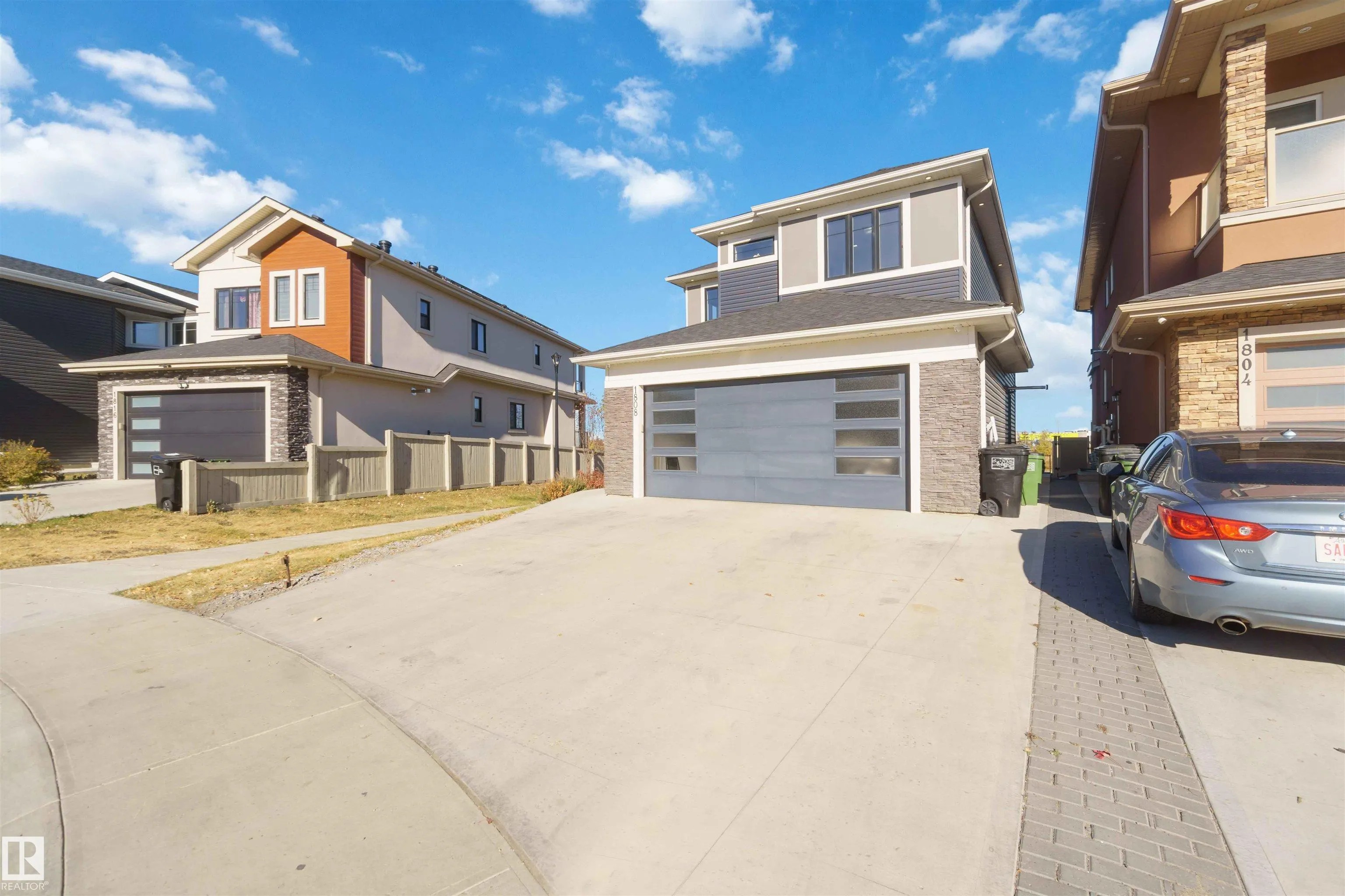 1808 20 Avenue
