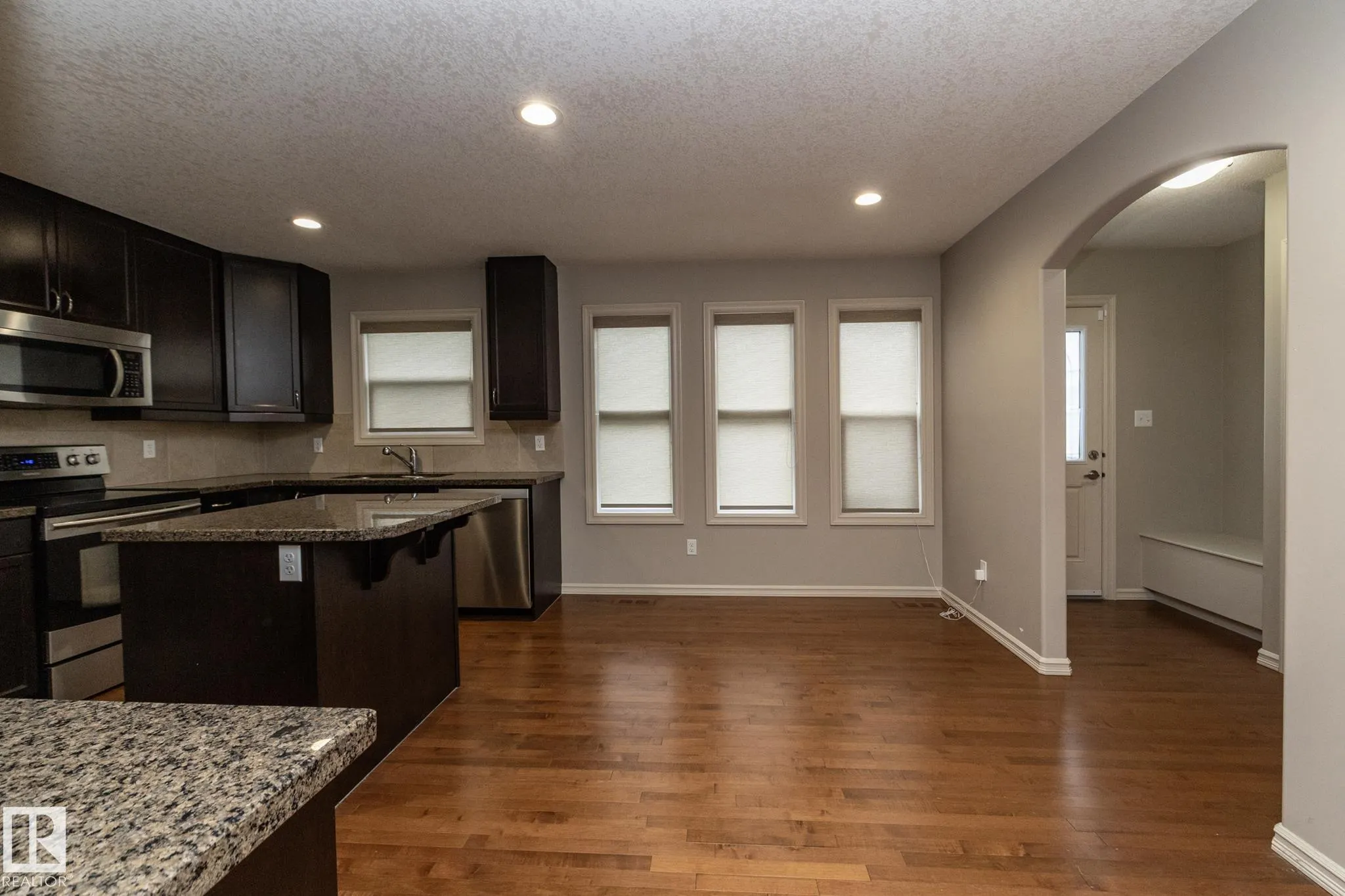 7117 SOUTH TERWILLEGAR Drive