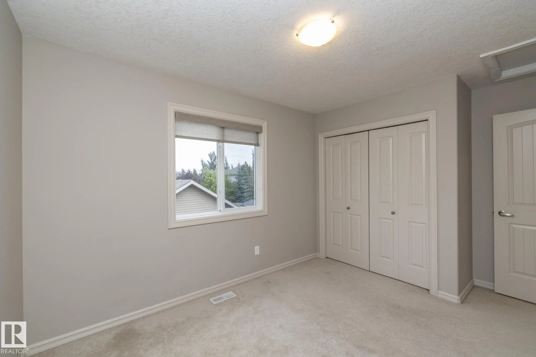 7117 SOUTH TERWILLEGAR Drive