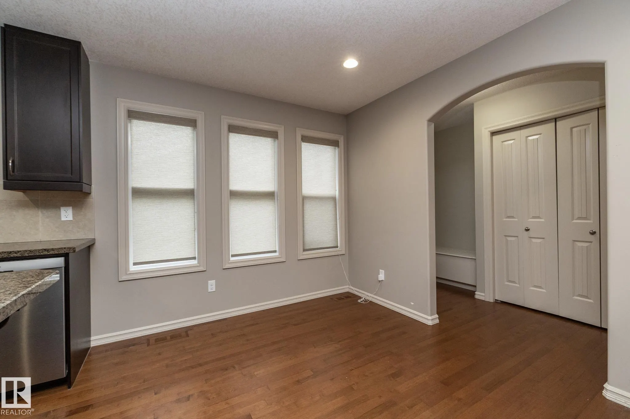 7117 SOUTH TERWILLEGAR Drive