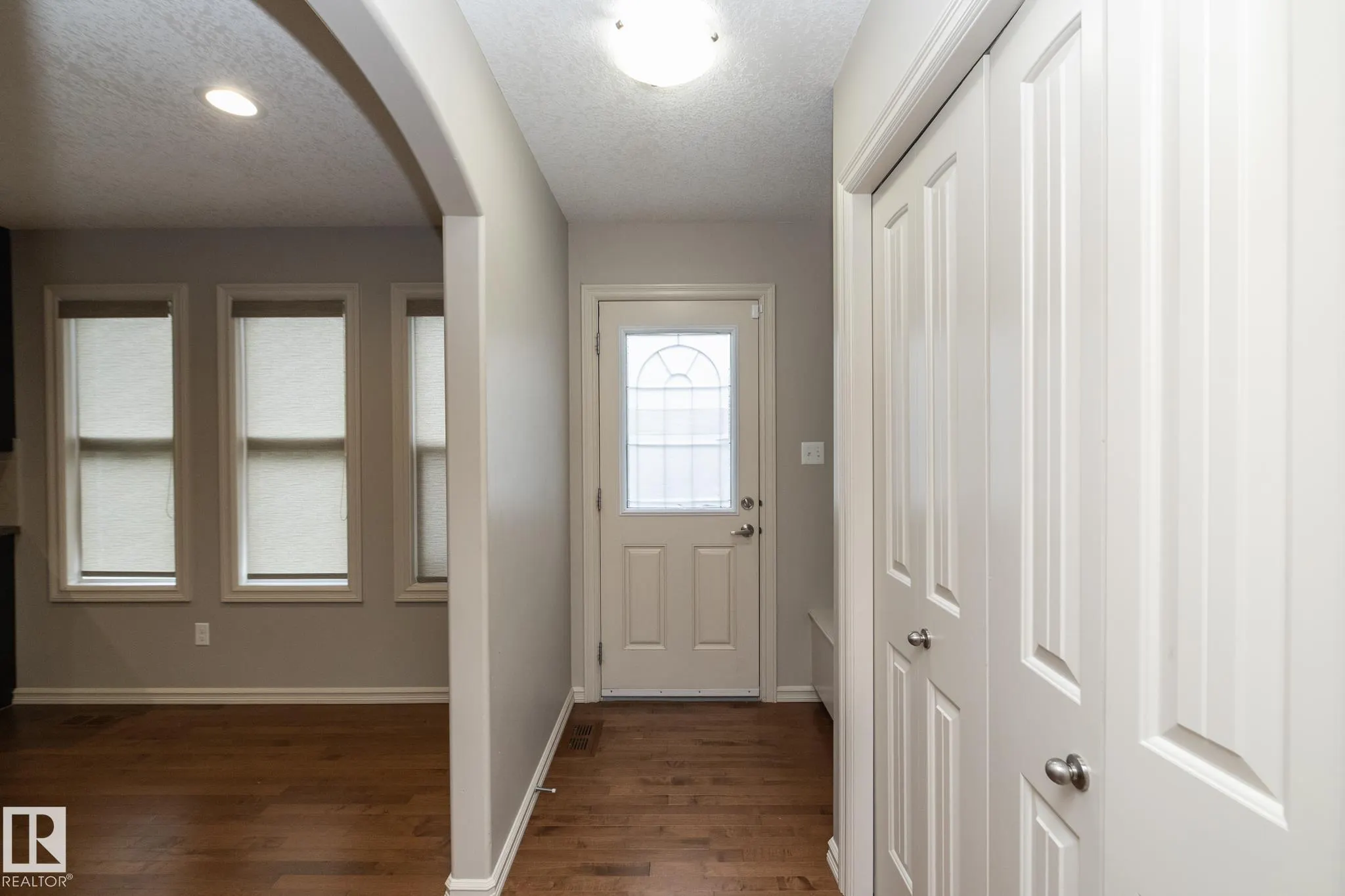 7117 SOUTH TERWILLEGAR Drive