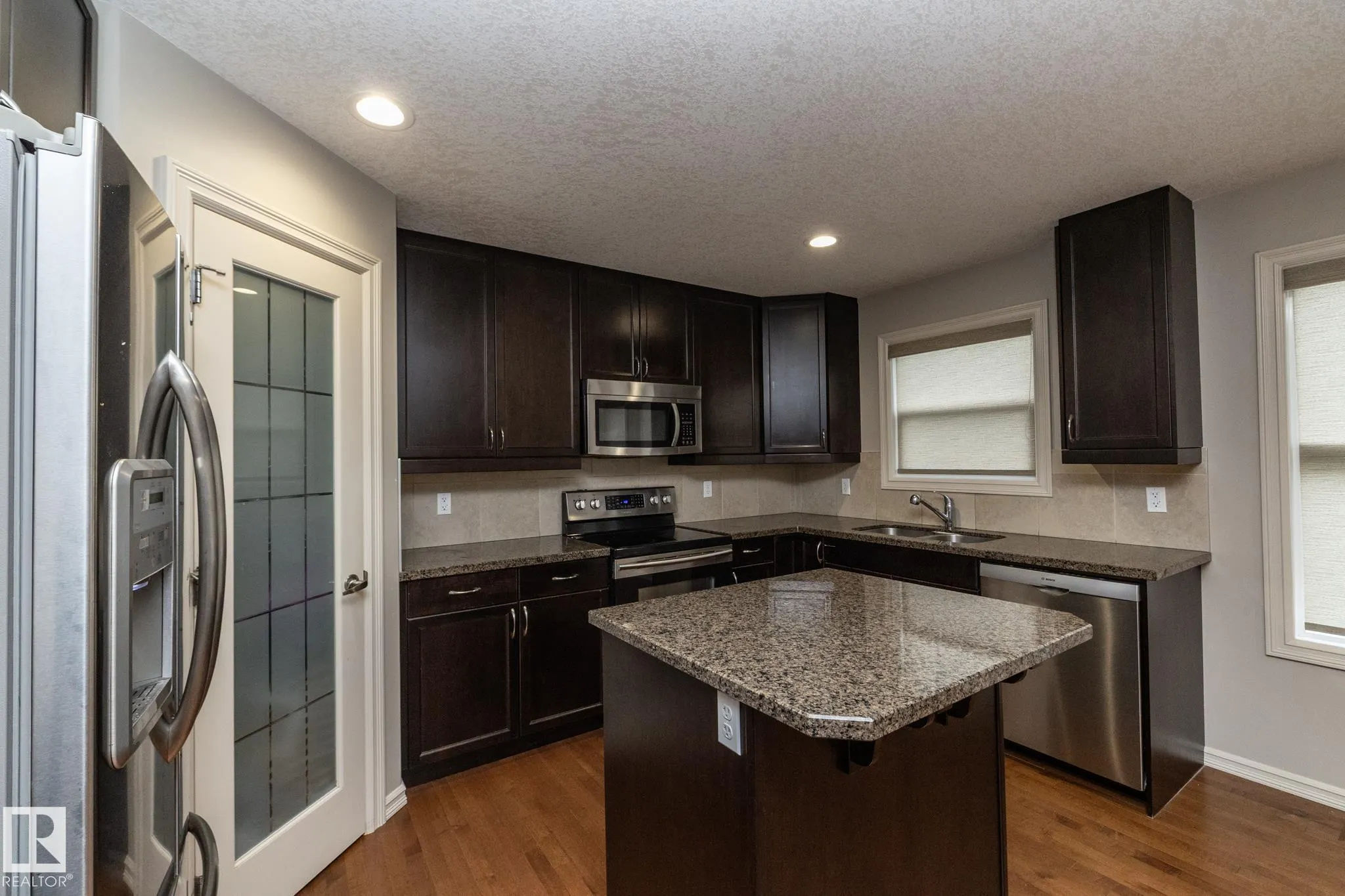 7117 SOUTH TERWILLEGAR Drive