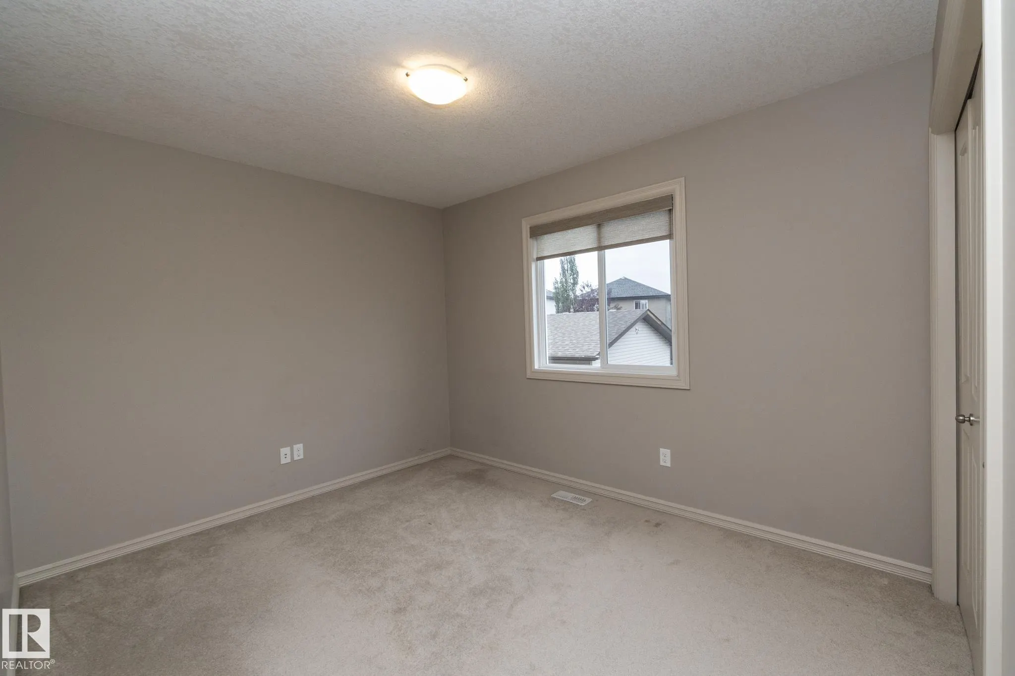 7117 SOUTH TERWILLEGAR Drive